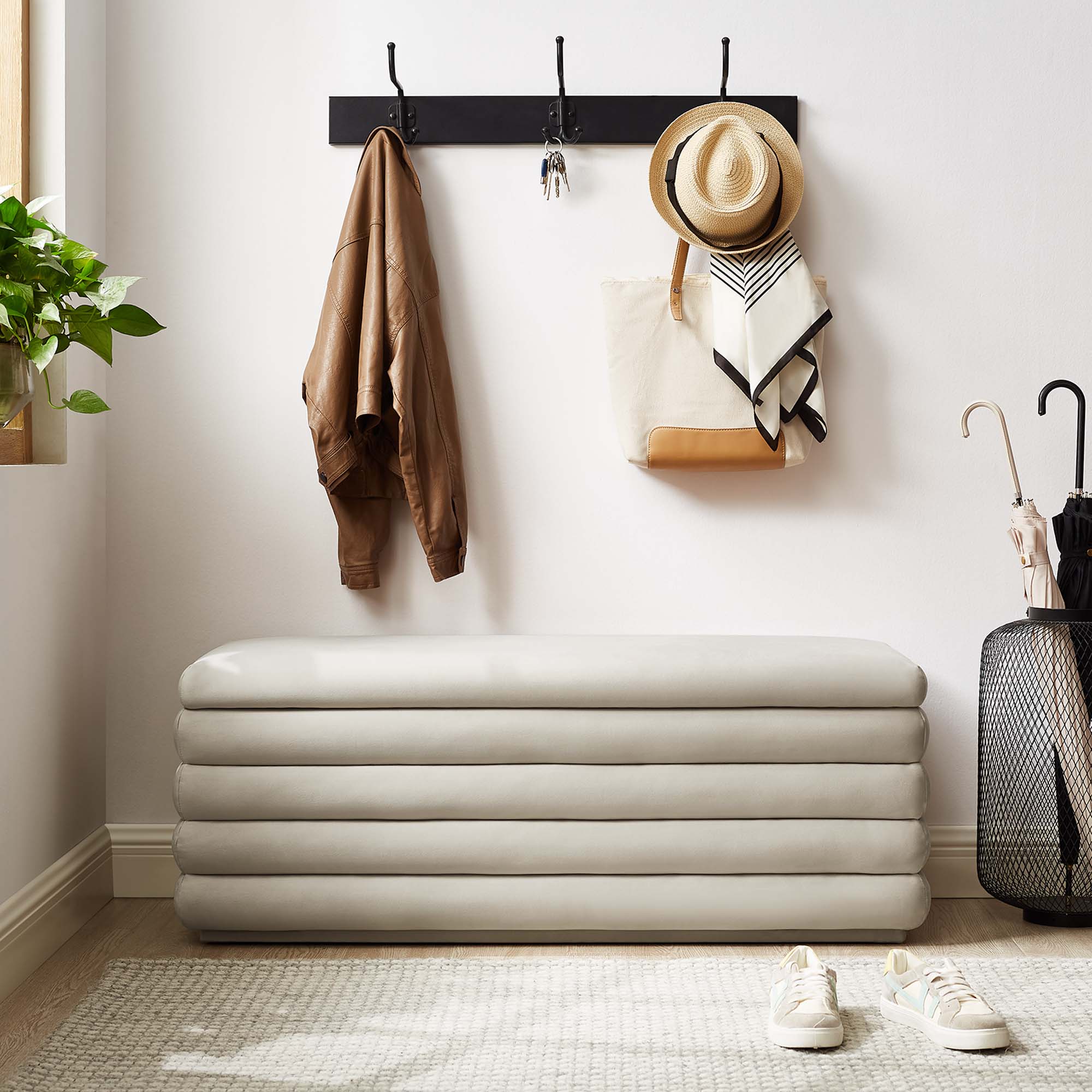 Chaise sans accoudoirs rembourrée en duvet Commix