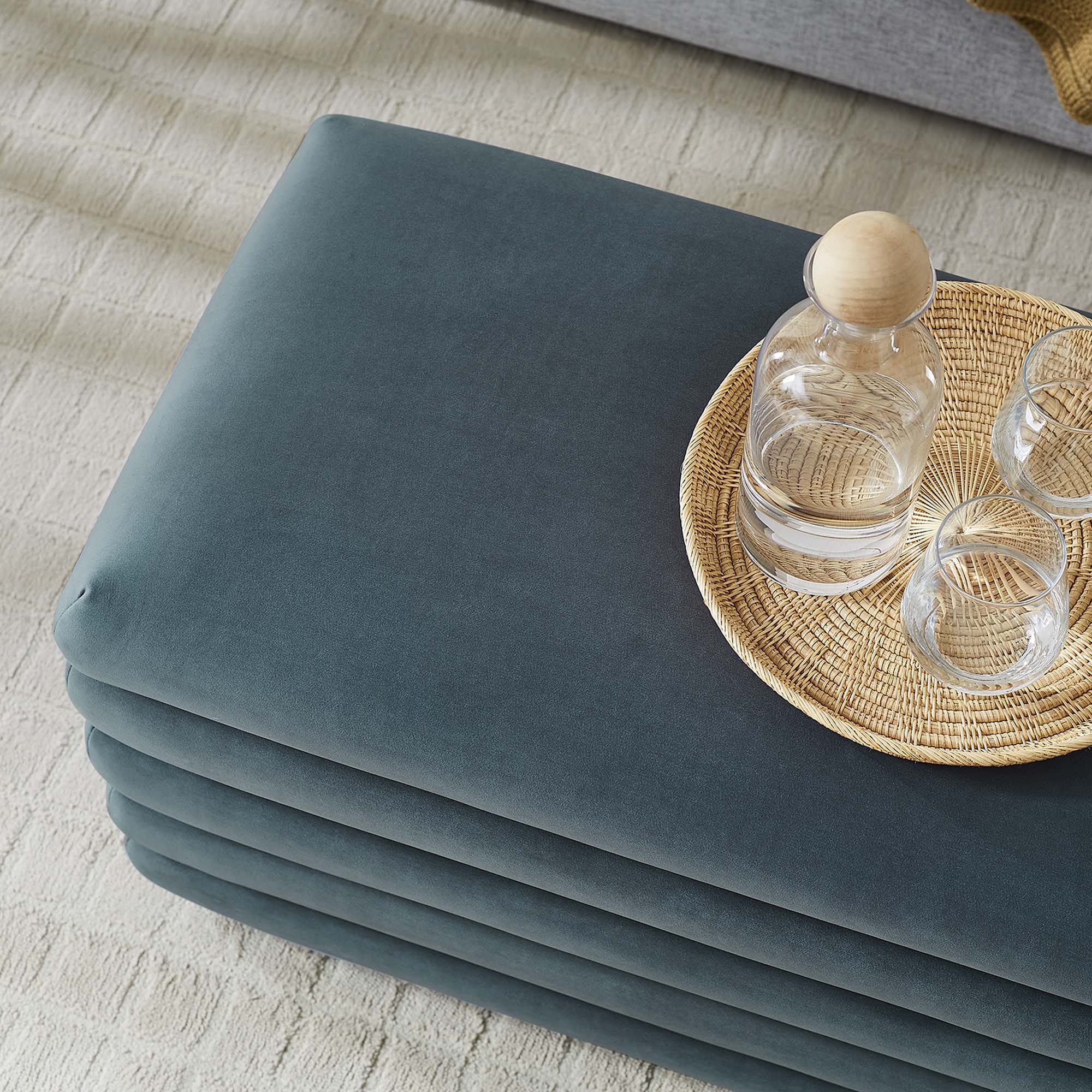 Chaise sans accoudoirs rembourrée en duvet Commix