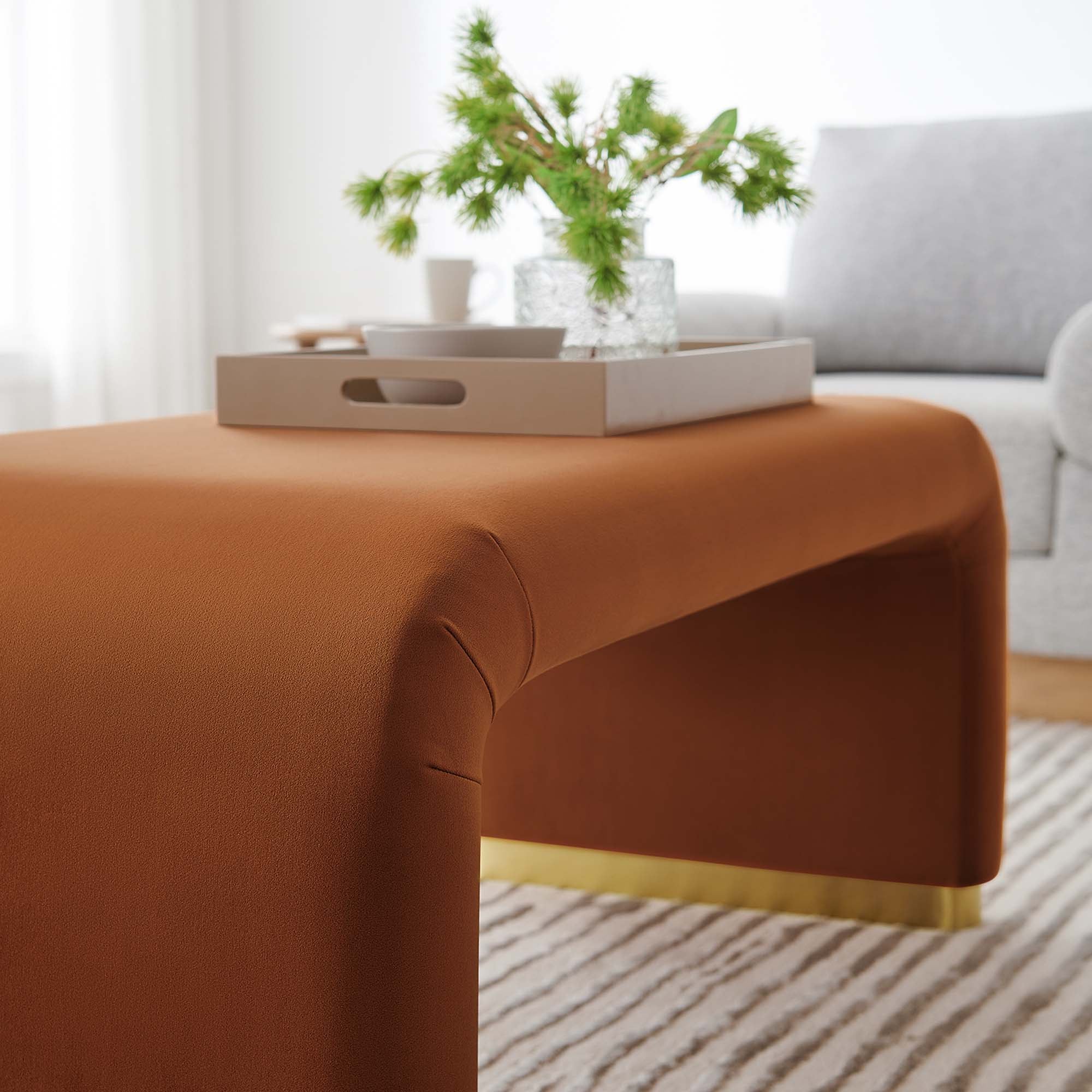 Chaise sans accoudoirs rembourrée en duvet Commix