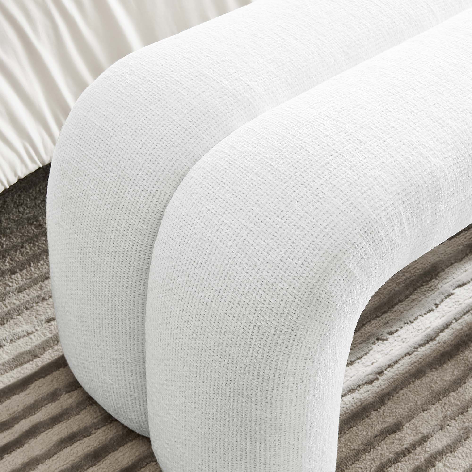 Chaise sans accoudoirs rembourrée en duvet Commix