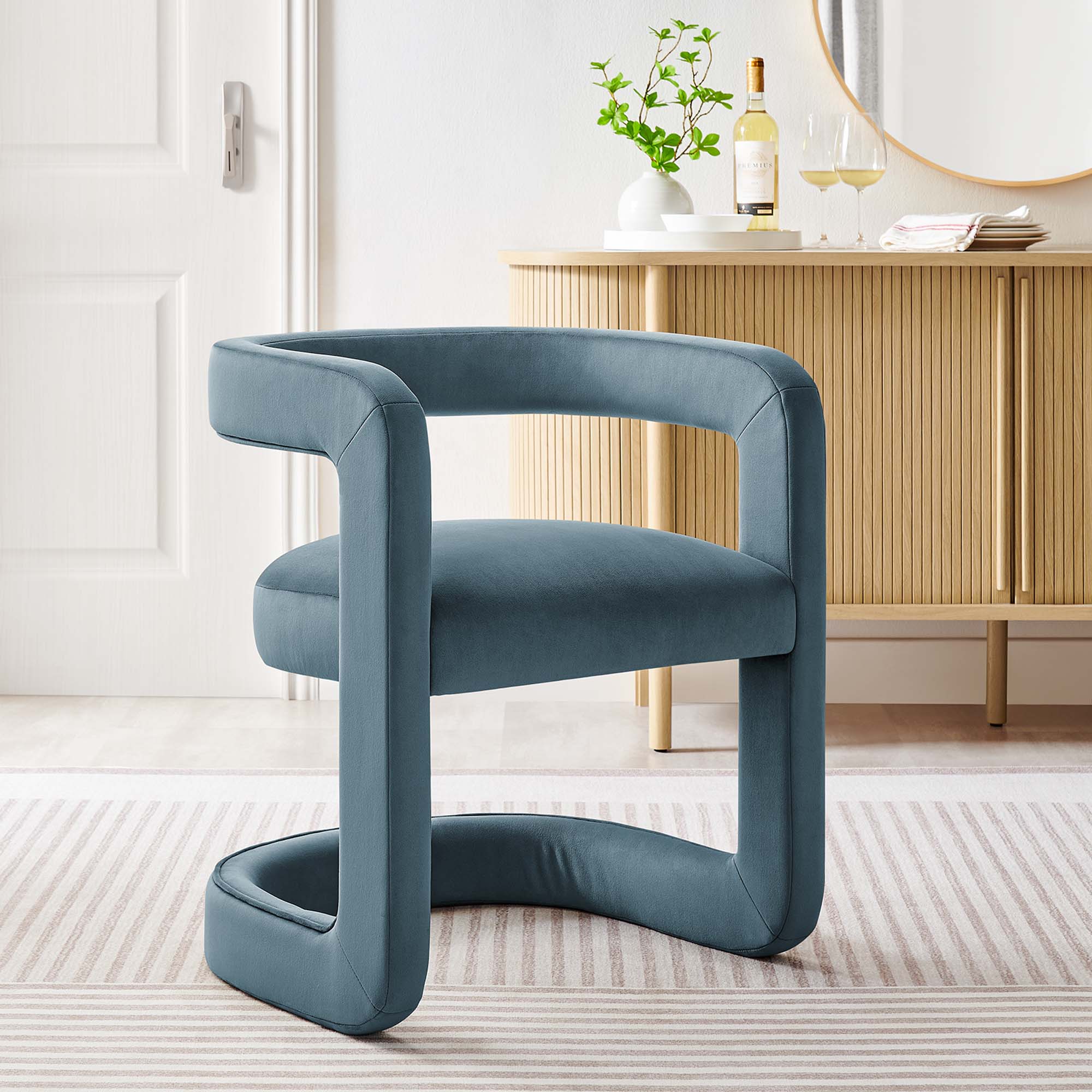 Fauteuil de salon en velours Ponder Performance