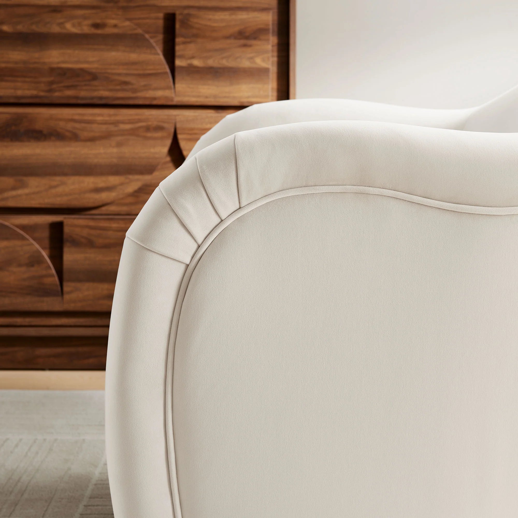 Fauteuil d'appoint en velours Compose Performance
