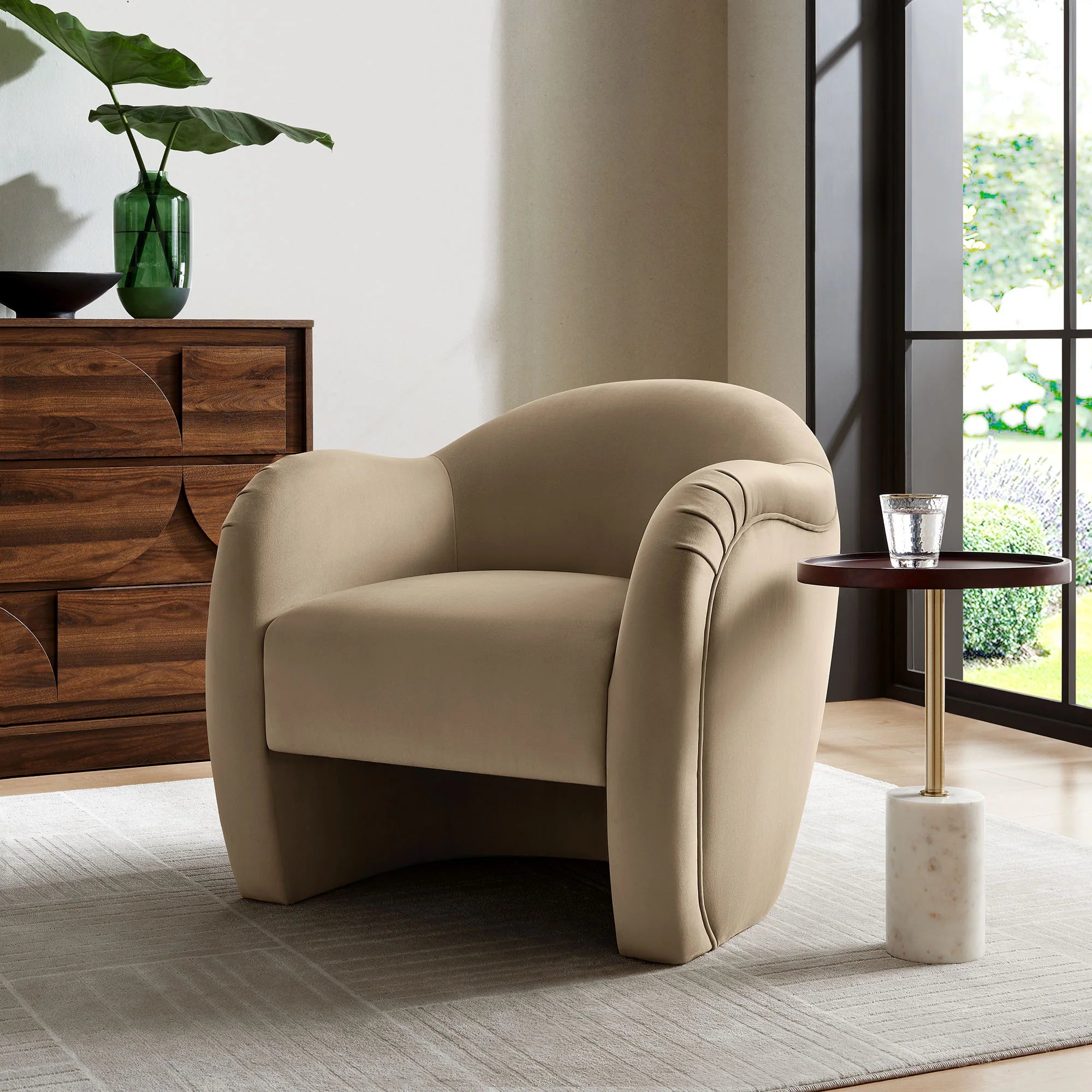 Fauteuil d'appoint en velours Compose Performance