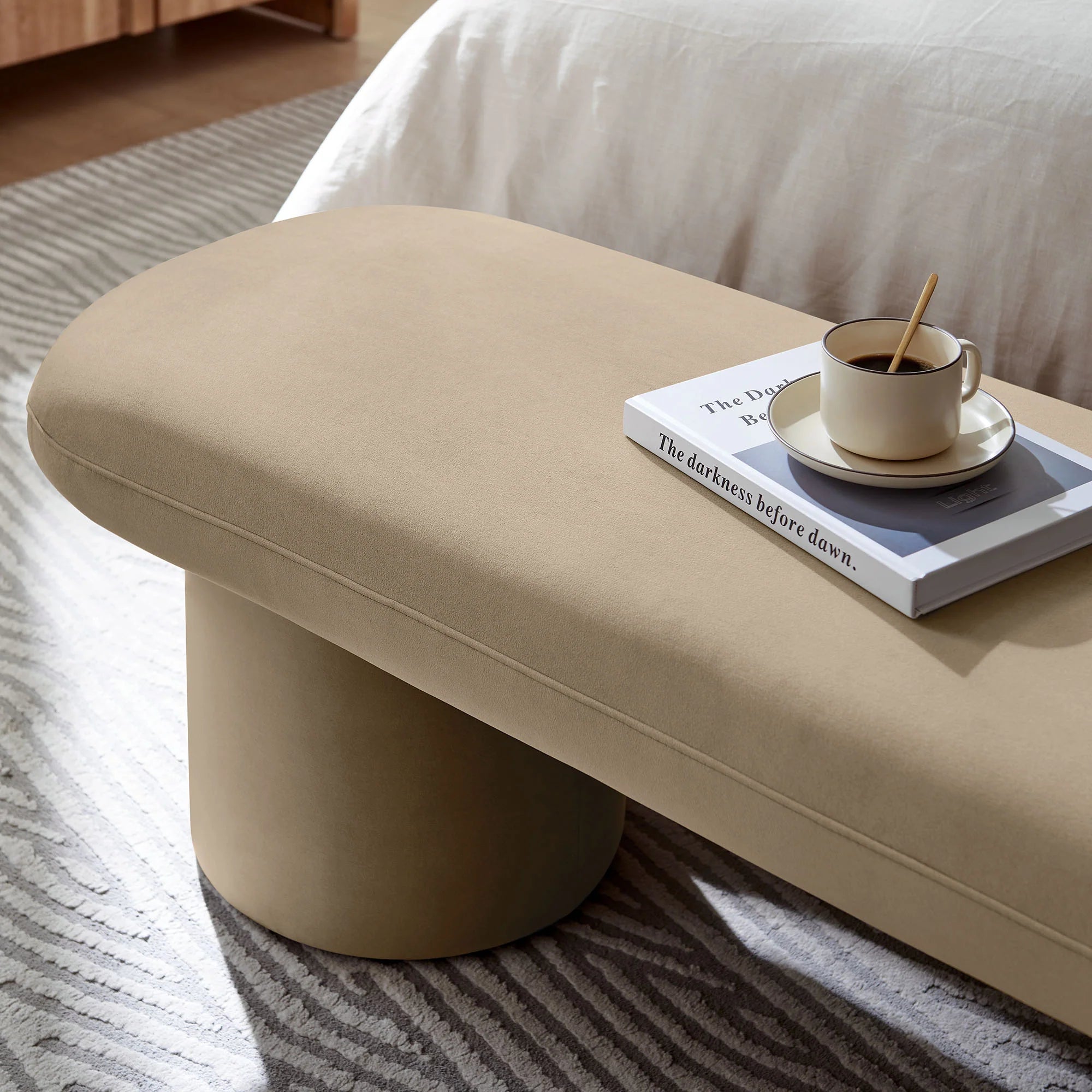 Chaise sans accoudoirs rembourrée en duvet Commix