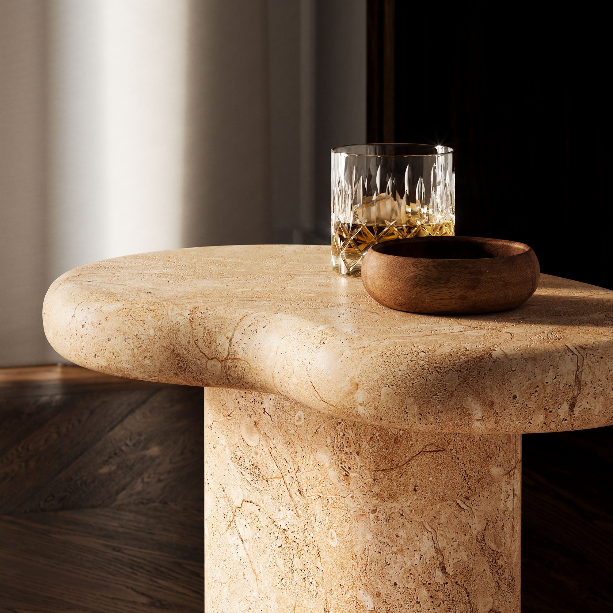 Table d'appoint en faux travertin texturé pour patio intérieur et extérieur Elowen en travertin