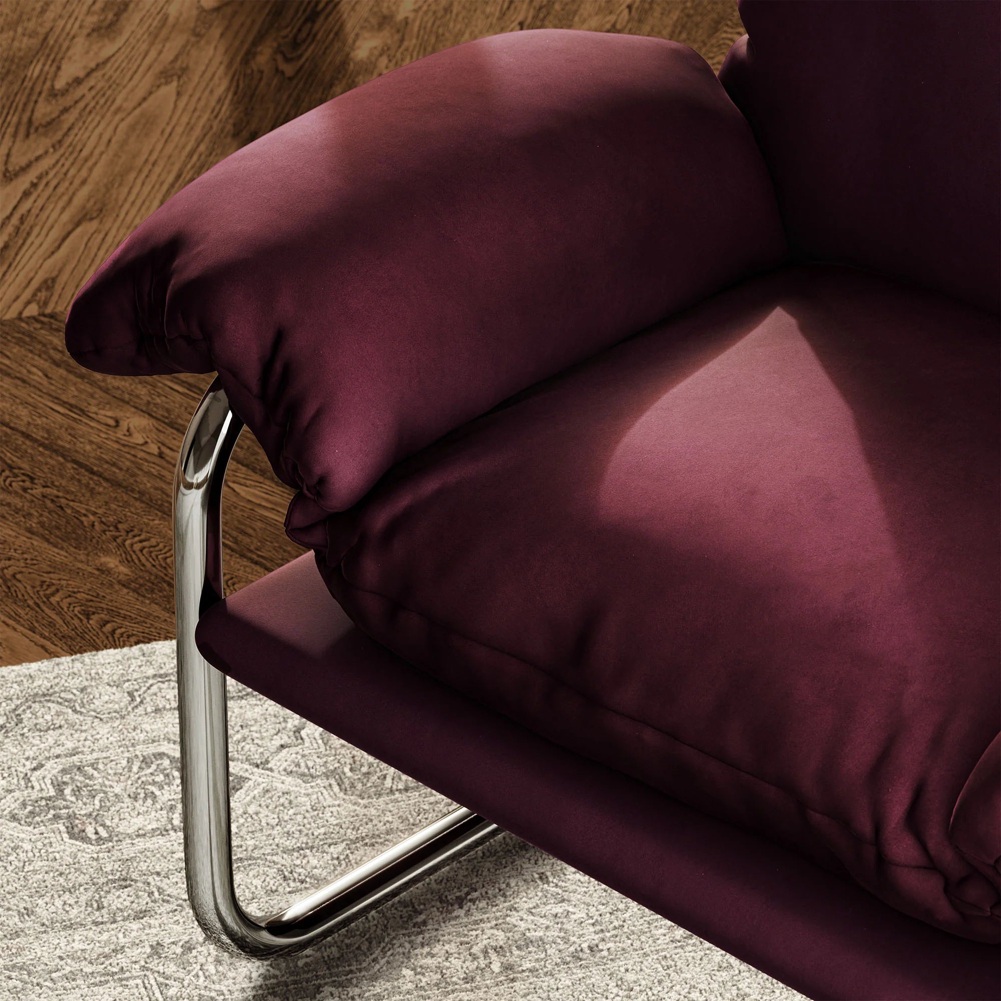 Fauteuil de salon en velours Ponder Performance