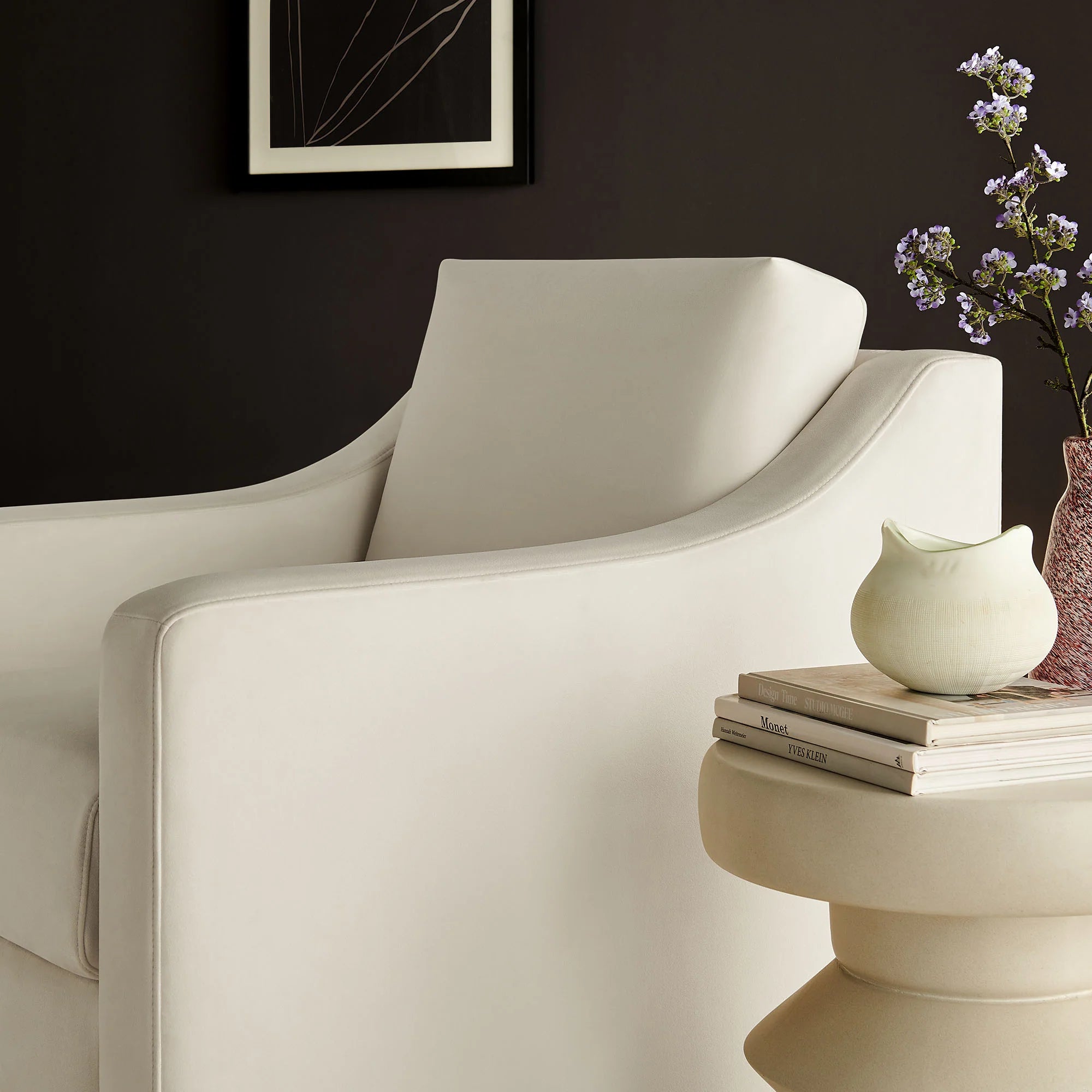Fauteuil de salon en velours Ponder Performance