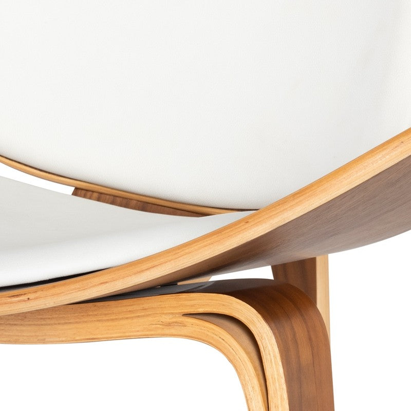 Chaise coquille CH07