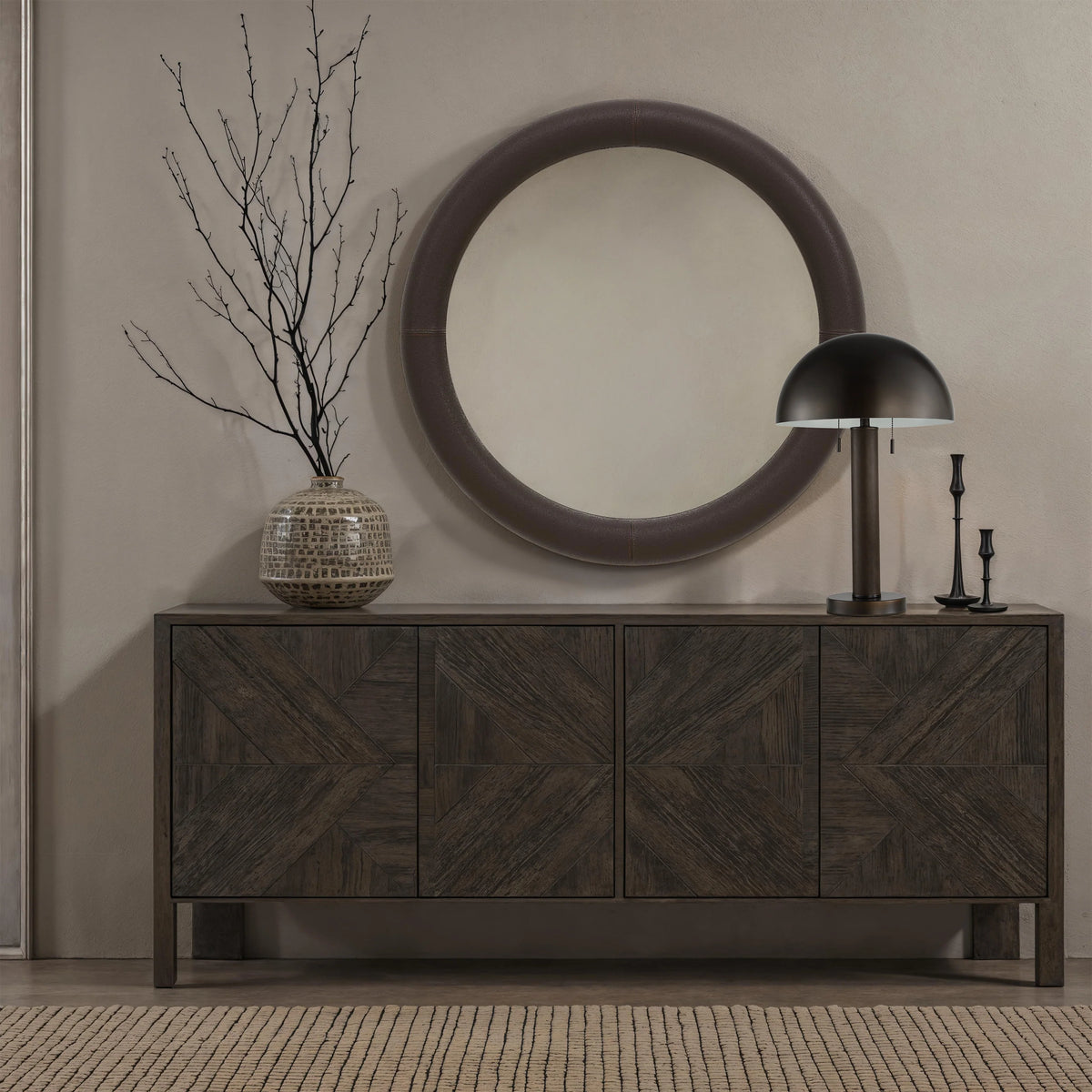 Incanta Table Lamp