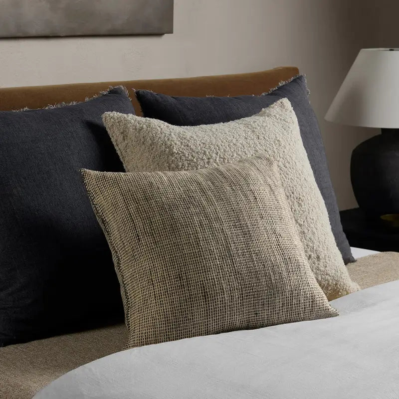Margosa MGP06 19 Inch Down Pillow