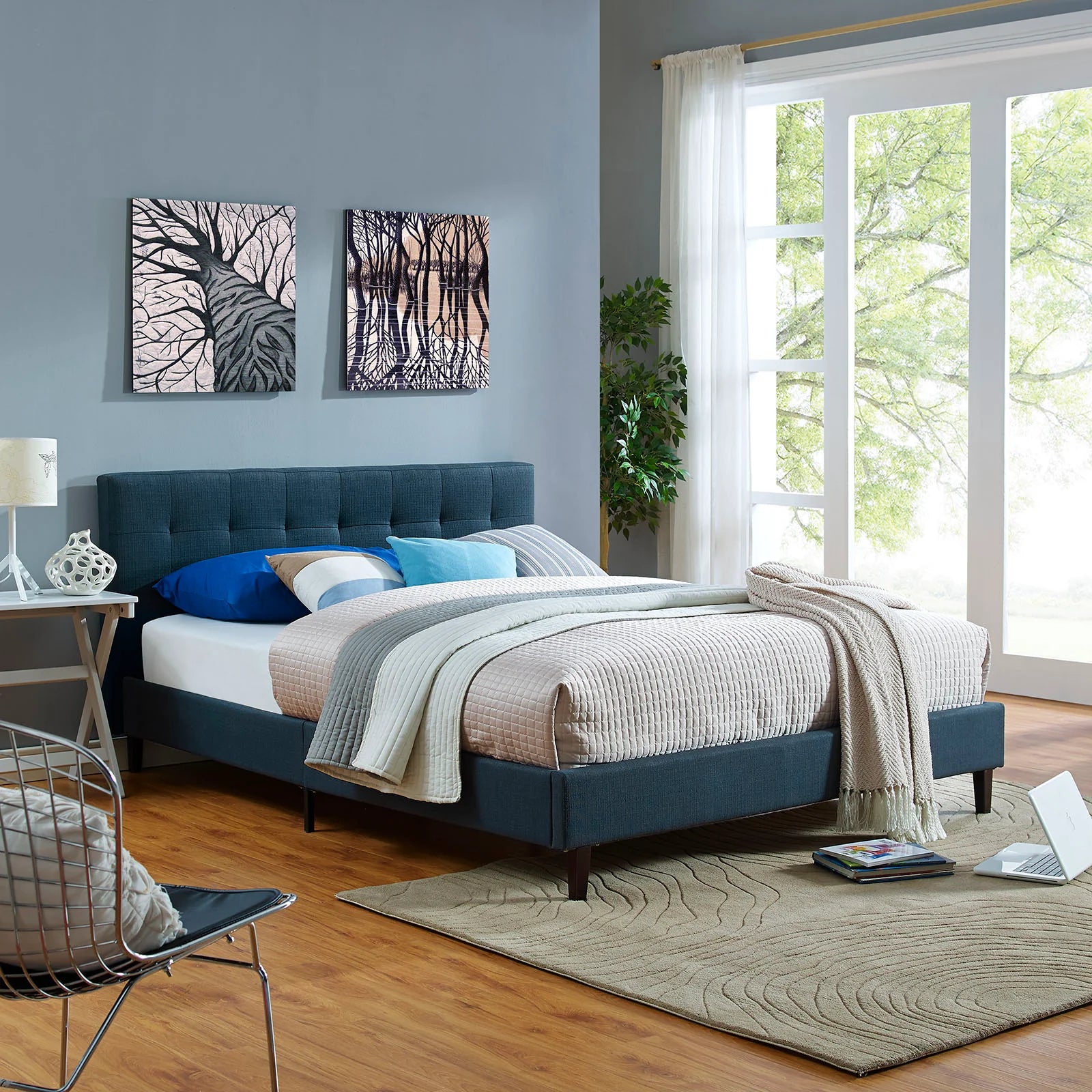 Linnea Fabric Bed