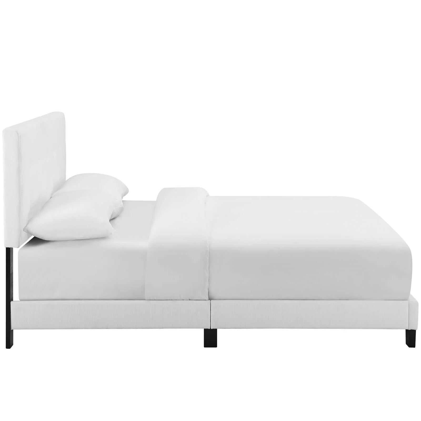 Fauteuil de salon en velours Ponder Performance