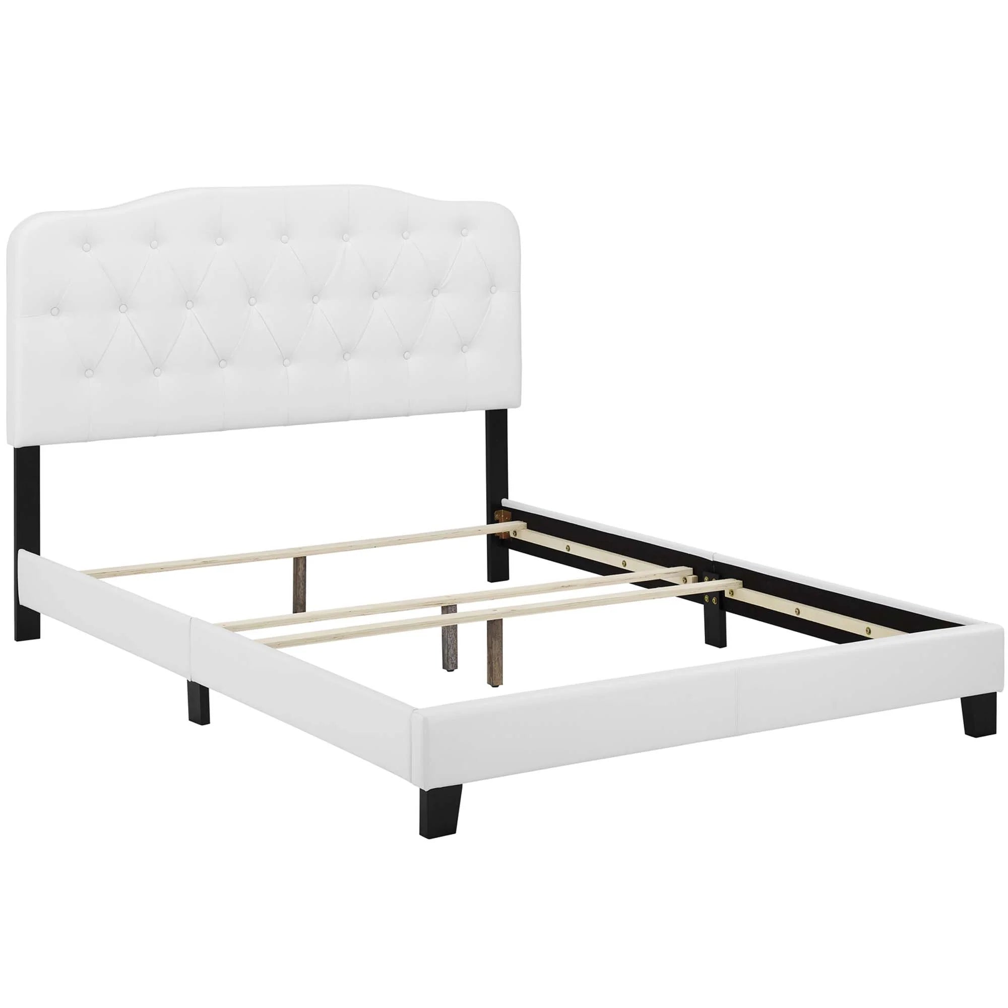 Fauteuil de salon en velours Ponder Performance