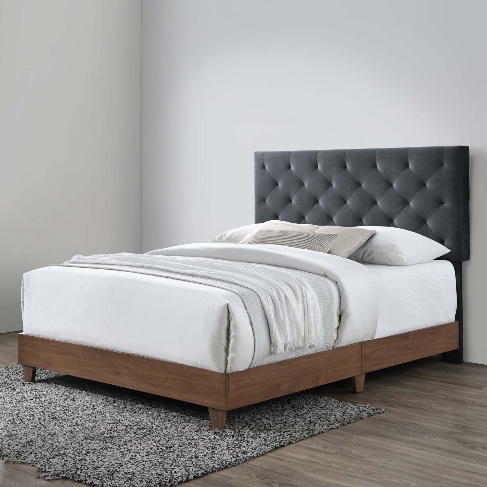 Rhiannon Diamond Tufted Upholstered Fabric Bed