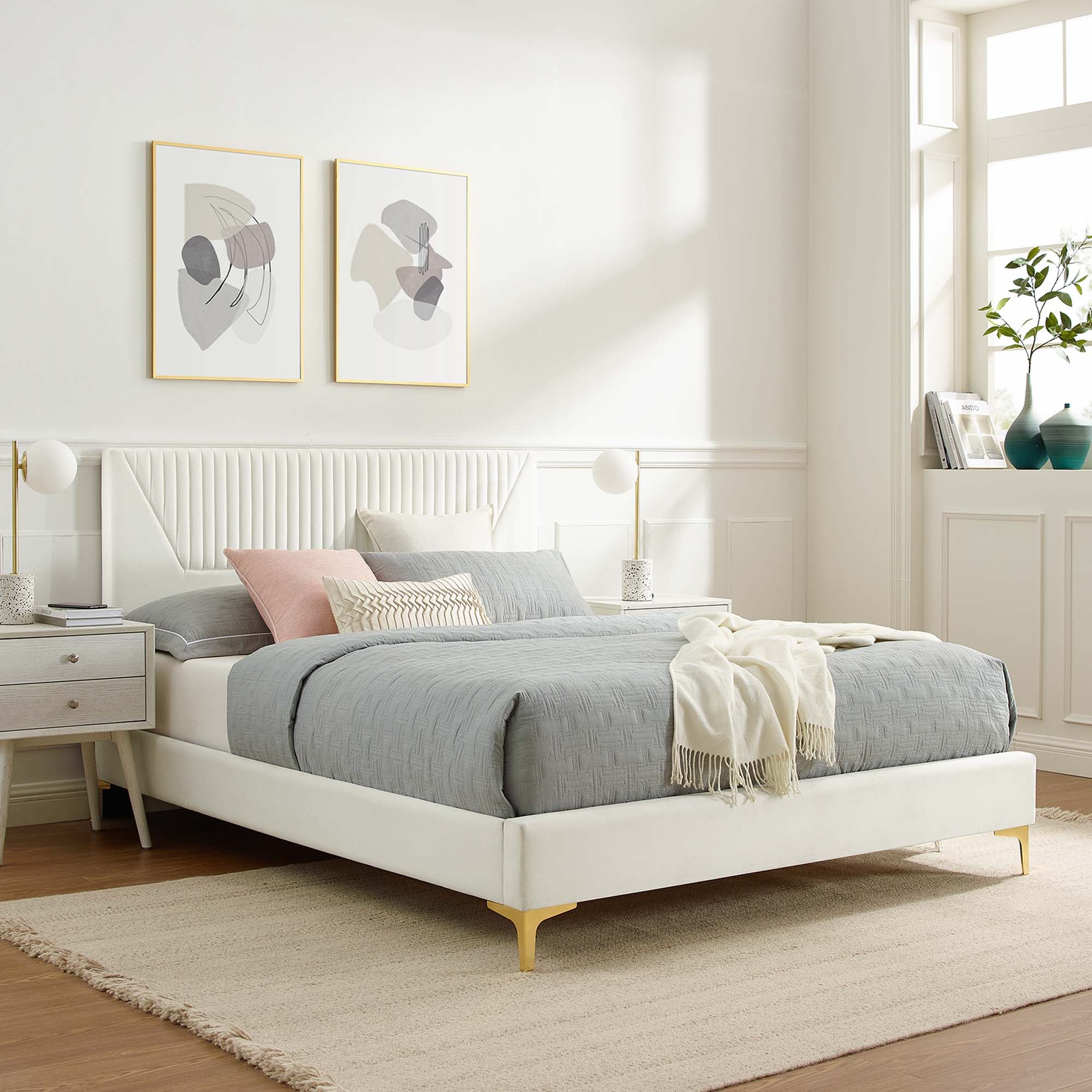 Fauteuil de salon en velours Ponder Performance