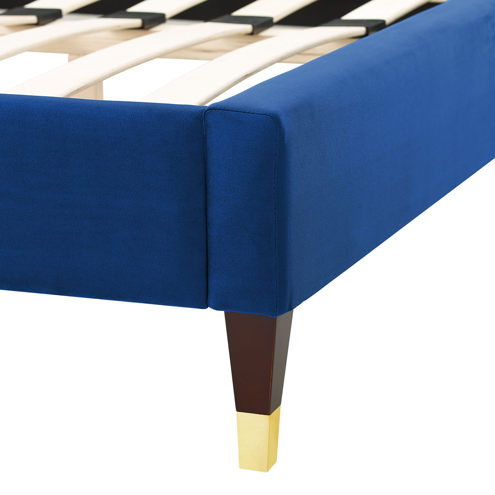 Fauteuil de salon en velours Ponder Performance