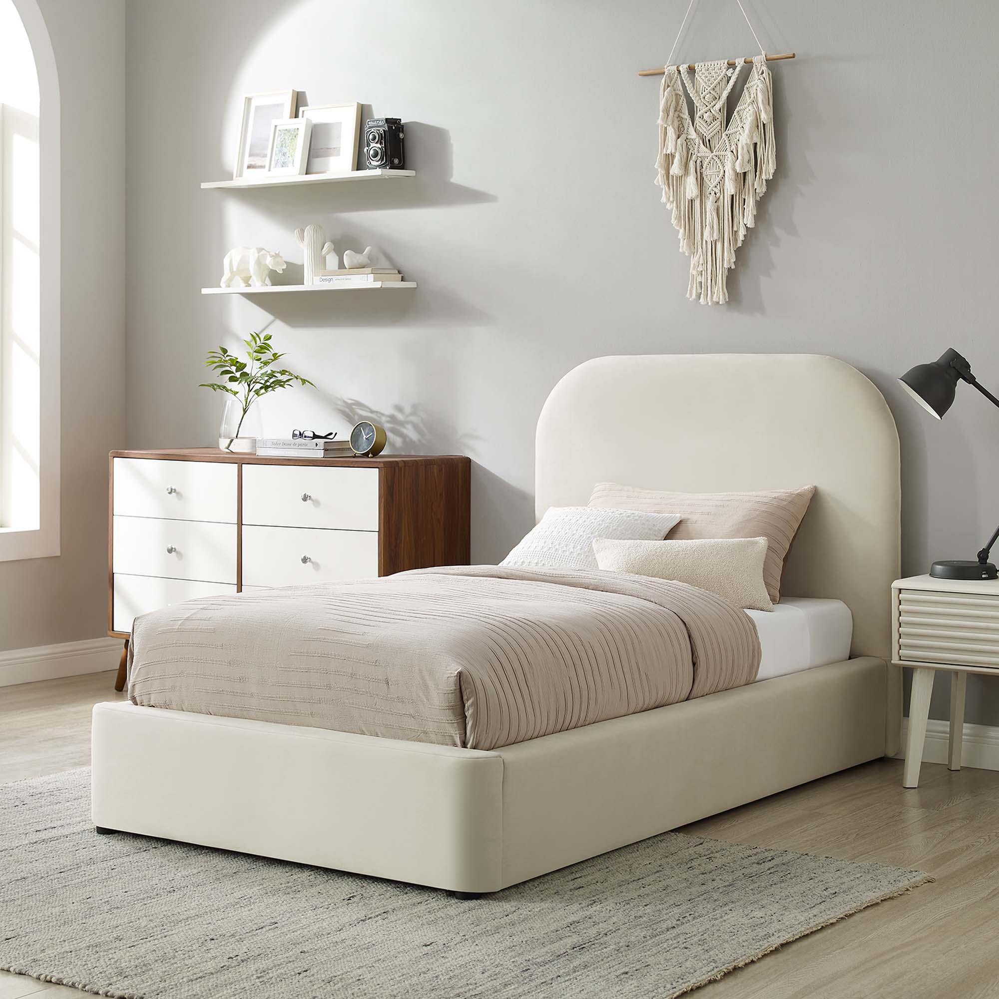 Keynote Performance Velvet Curved Platform Bed