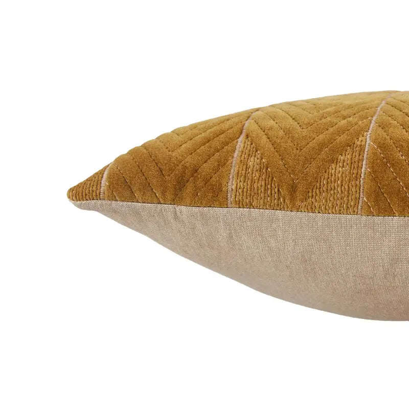 Nouveau Lumbar 16X24 inch