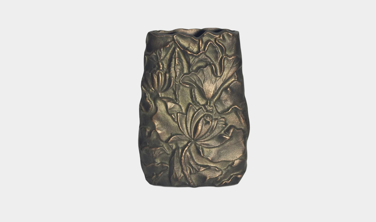 Sabine Cast Aluminum Vase