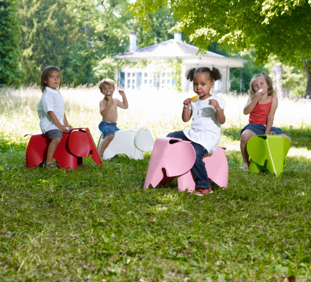 Eames Mini Elephant Chair (Reproduction)