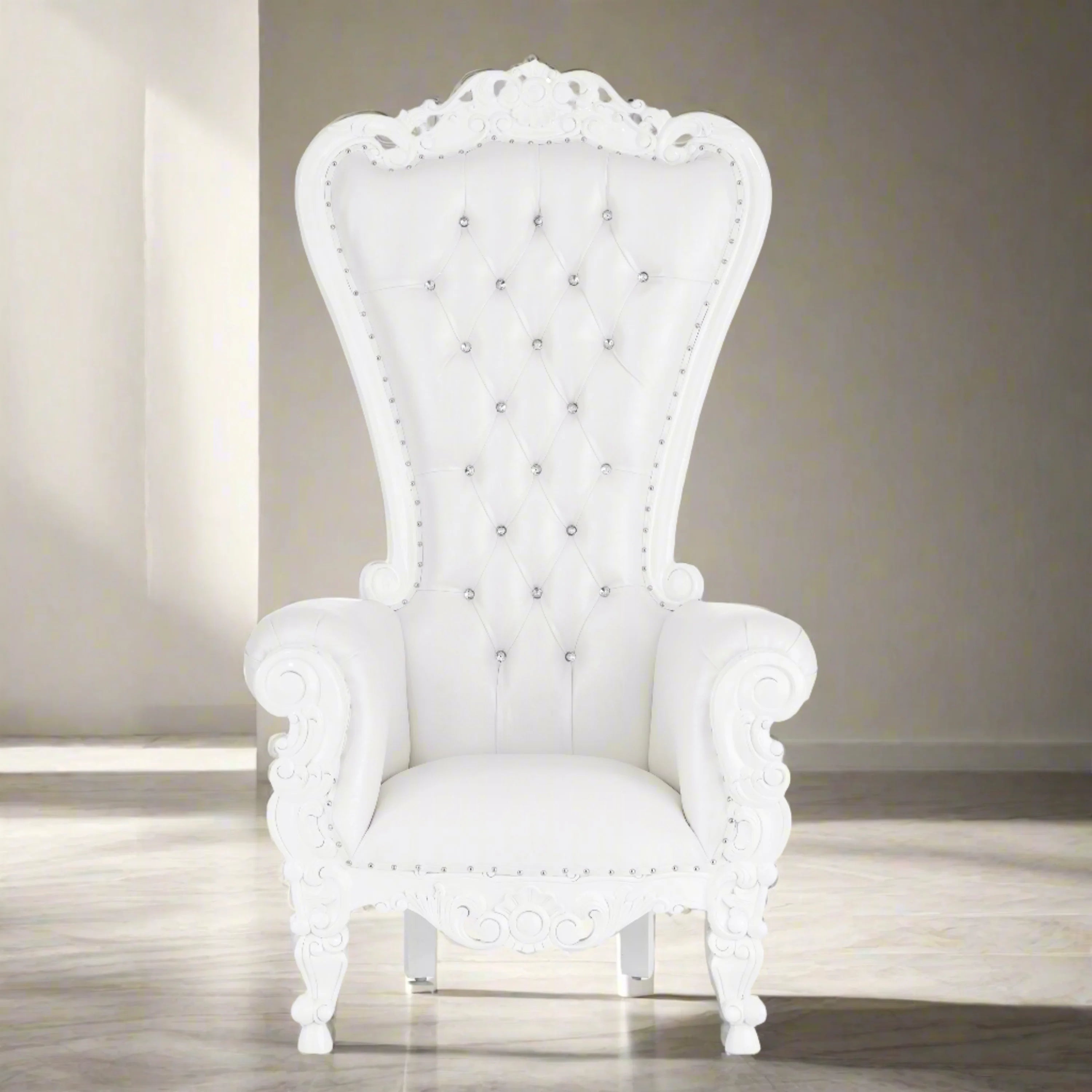 Queen Tiffany Throne Chair - Vinyl