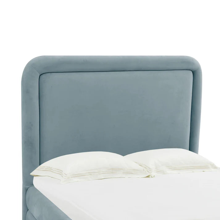 Lit en velours crème Briella