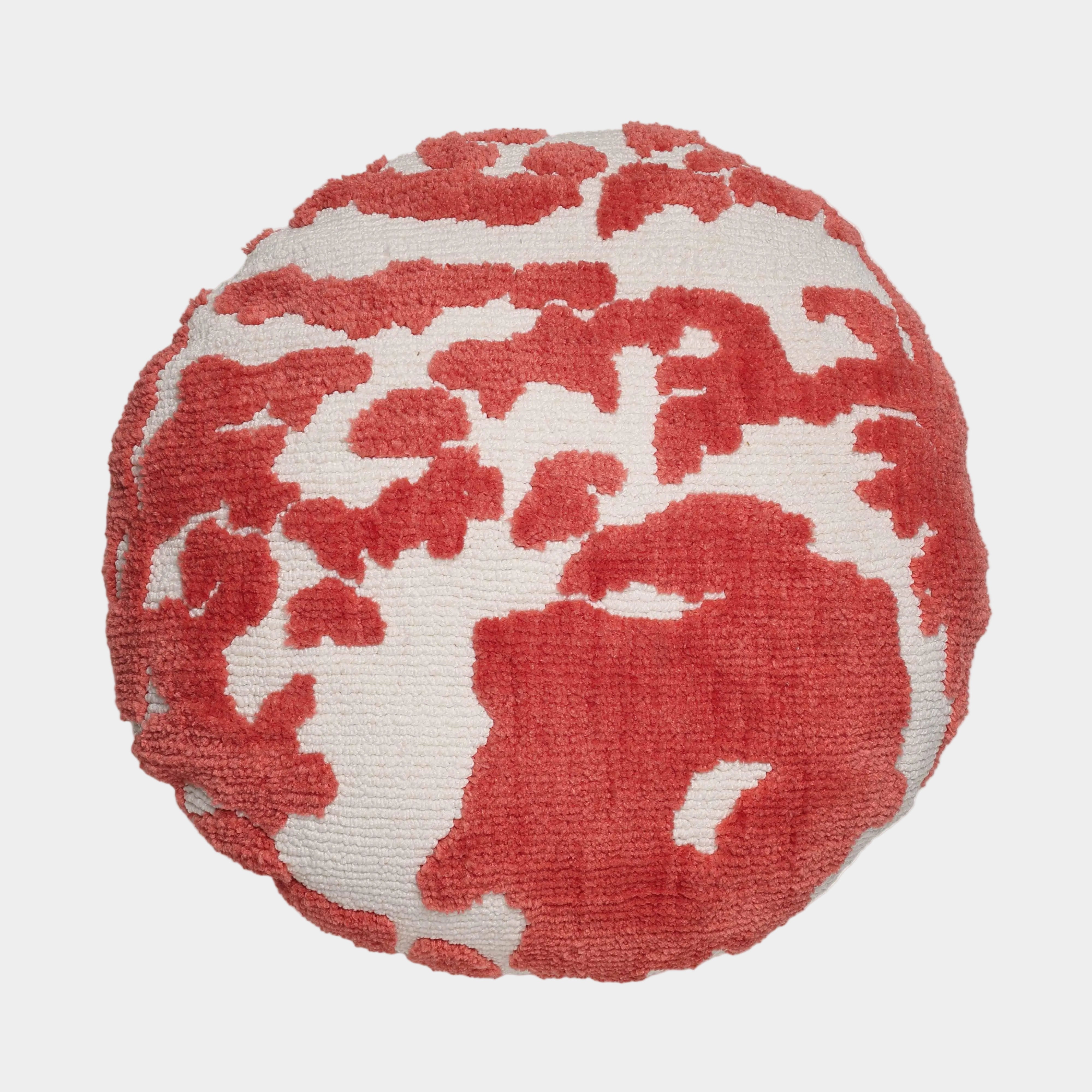 Coast 20" Tufted Round Throw Pillow
