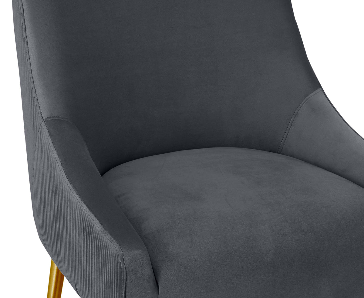 Tabouret de bar Beatrix en velours gris clair plissé