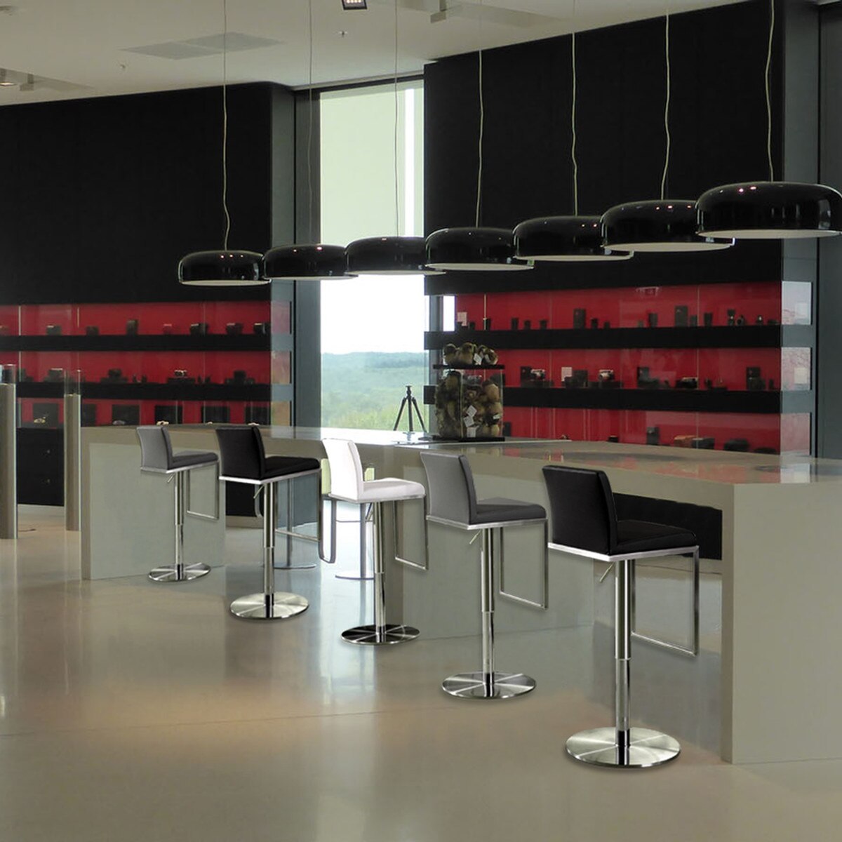 Tabouret réglable en cuir végétalien Amalfi Black Performance