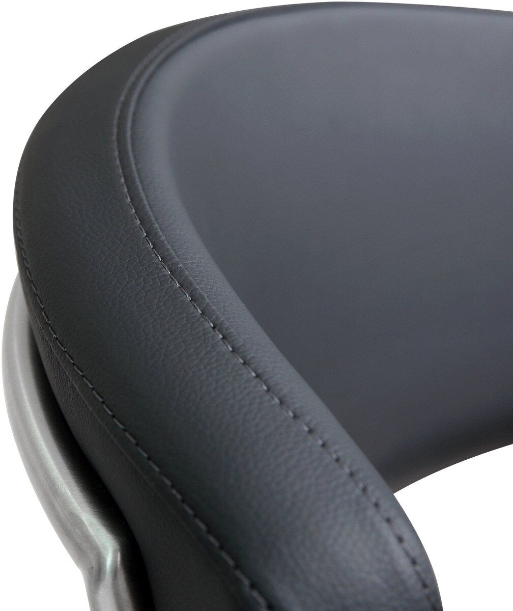Tabouret de bar Cosmo Black Performance en cuir végétalien et acier inoxydable