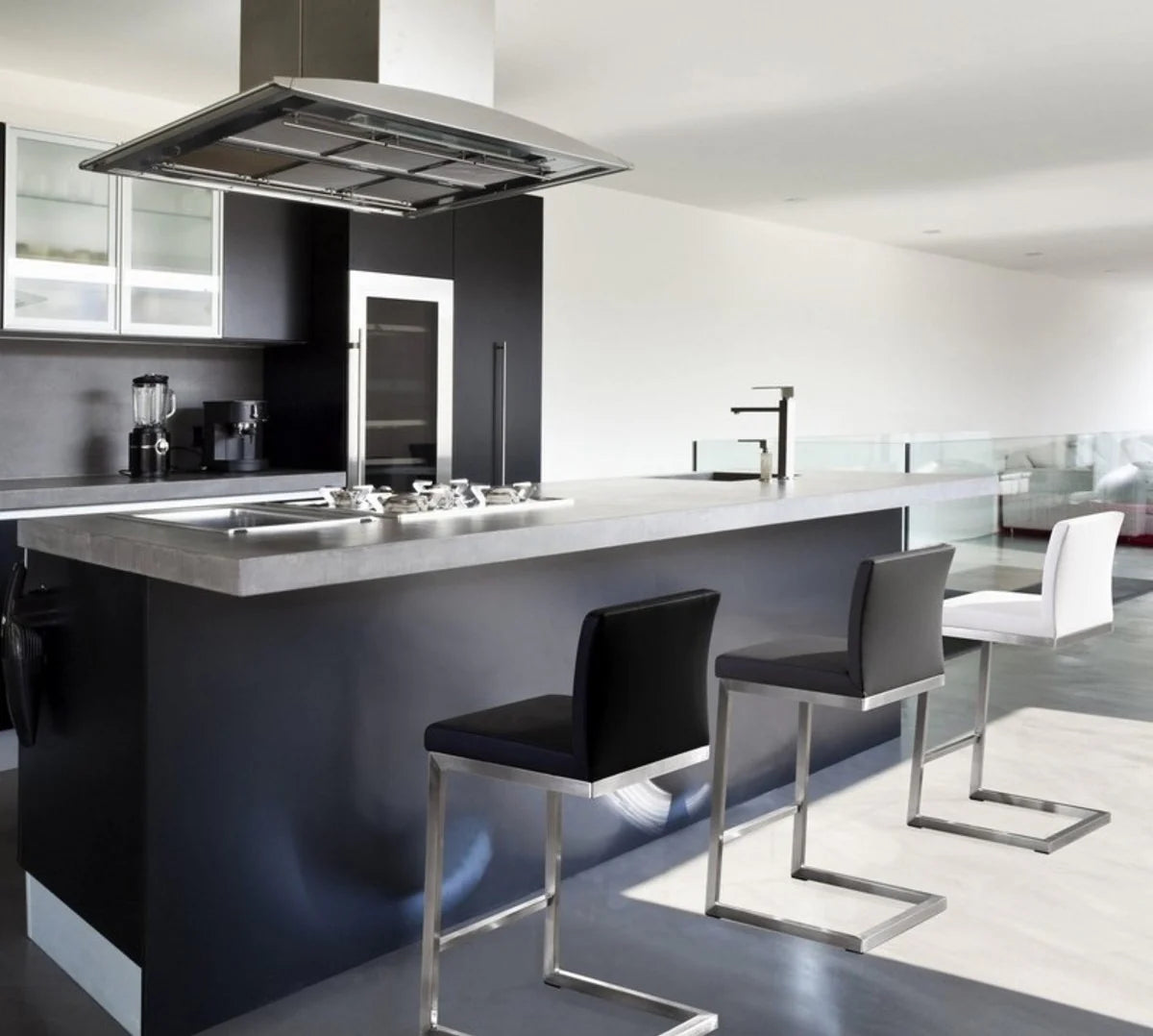 Tabouret de bar en cuir vegan et acier inoxydable Parma Light Grey Performance - Lot de 2