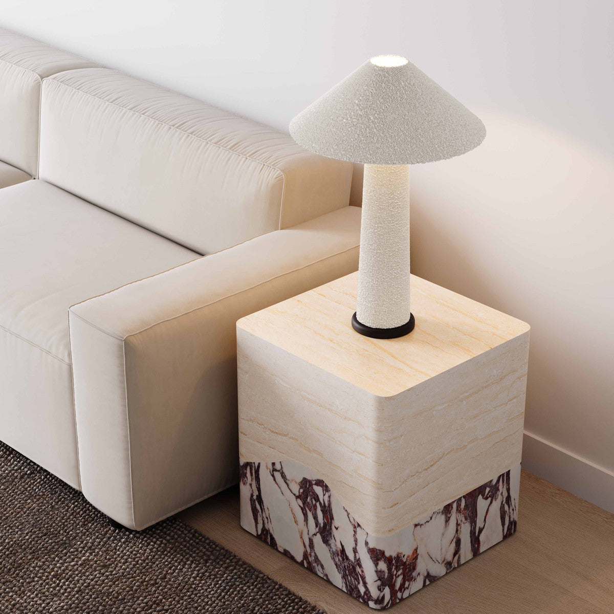 Table d'appoint d'intérieur/extérieur en travertin brut et béton brèche