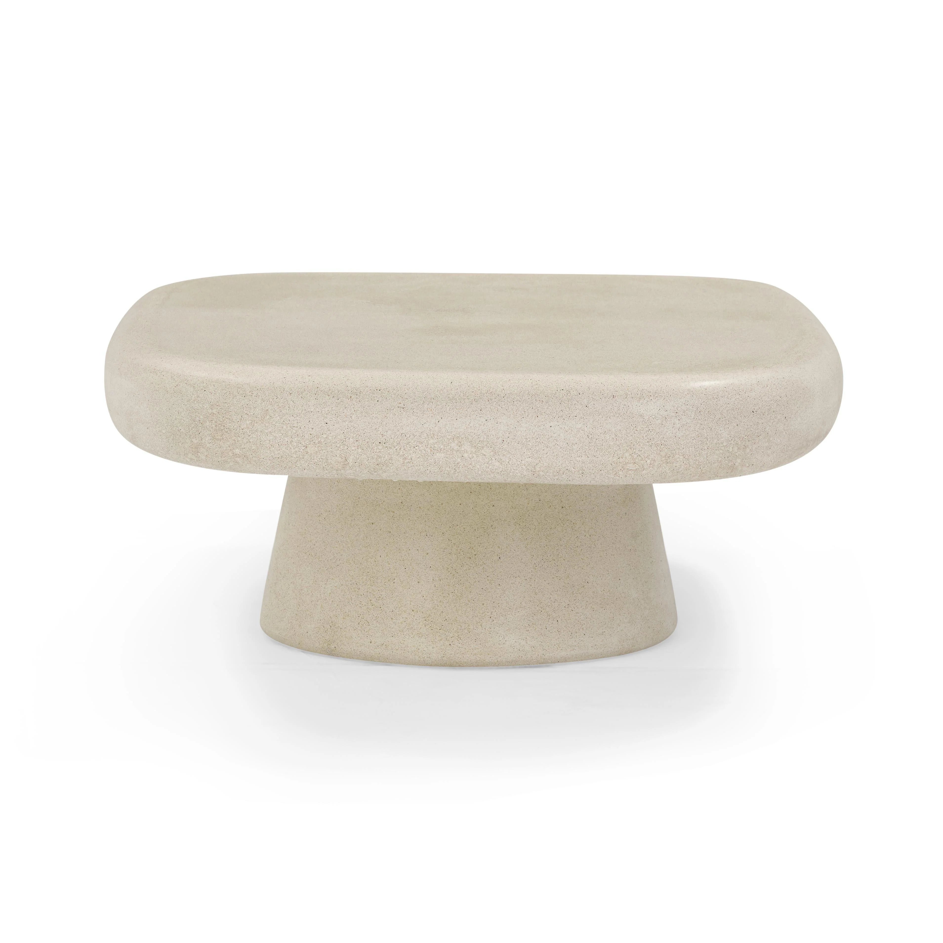 Darial 46" Indoor/Outdoor Coffee Table