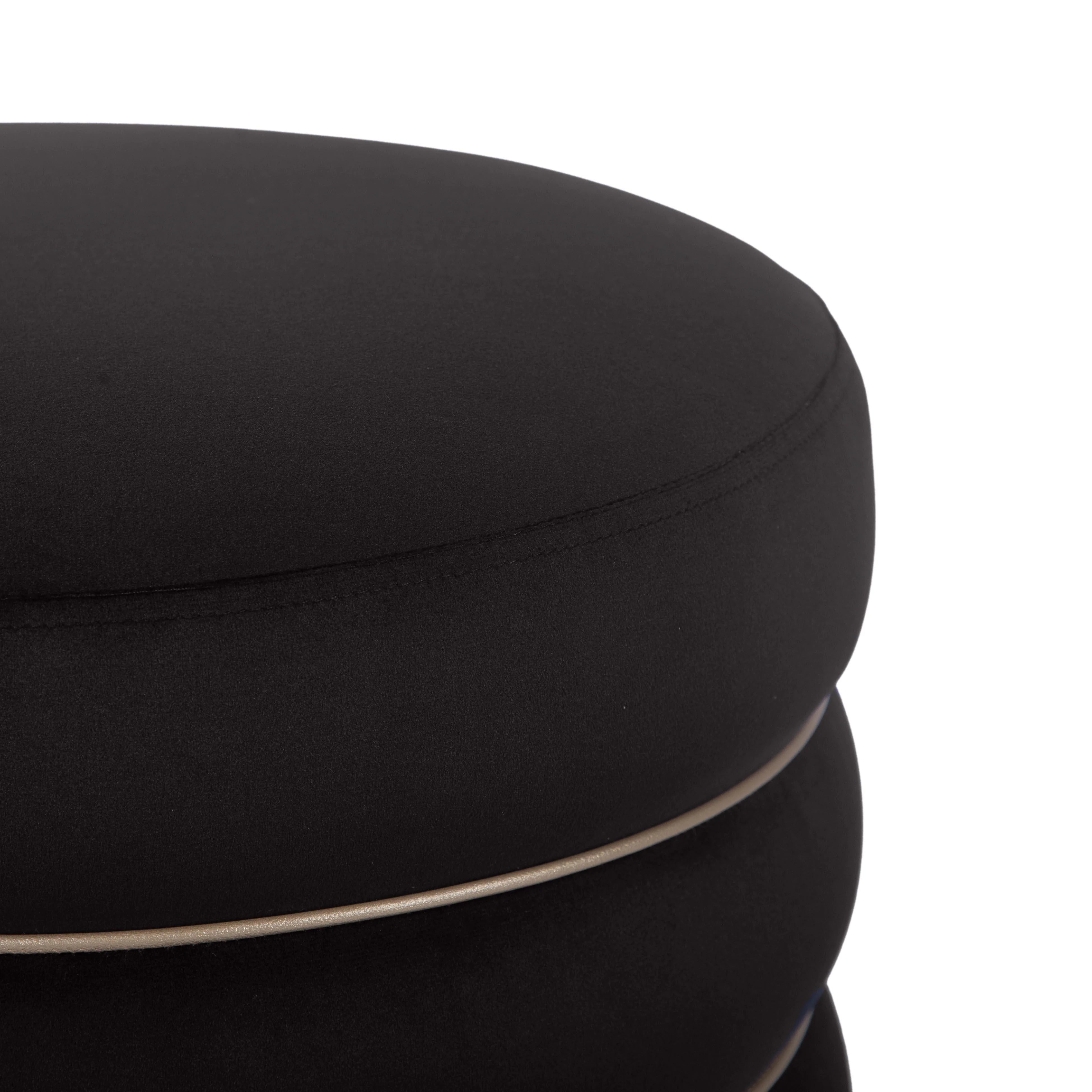 Lakka Performance Velvet Ottoman
