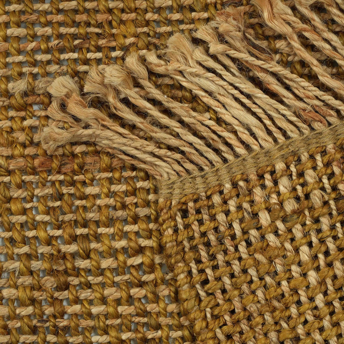Tapis brun clair Mata 5' x 8'