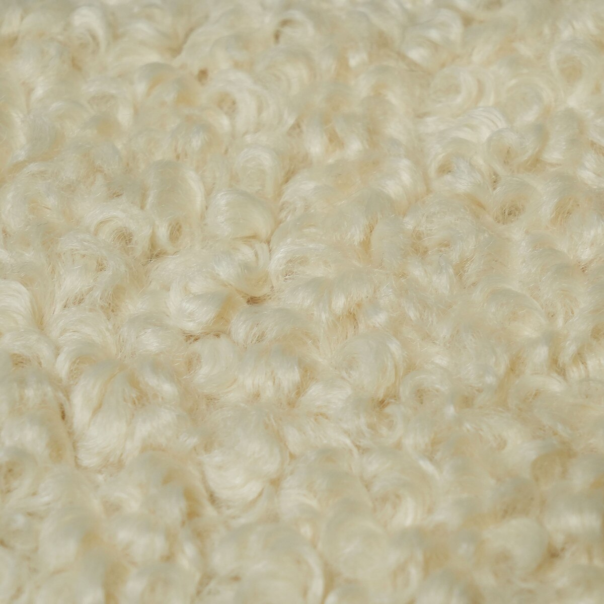 Chaise Austin en fausse peau de mouton
