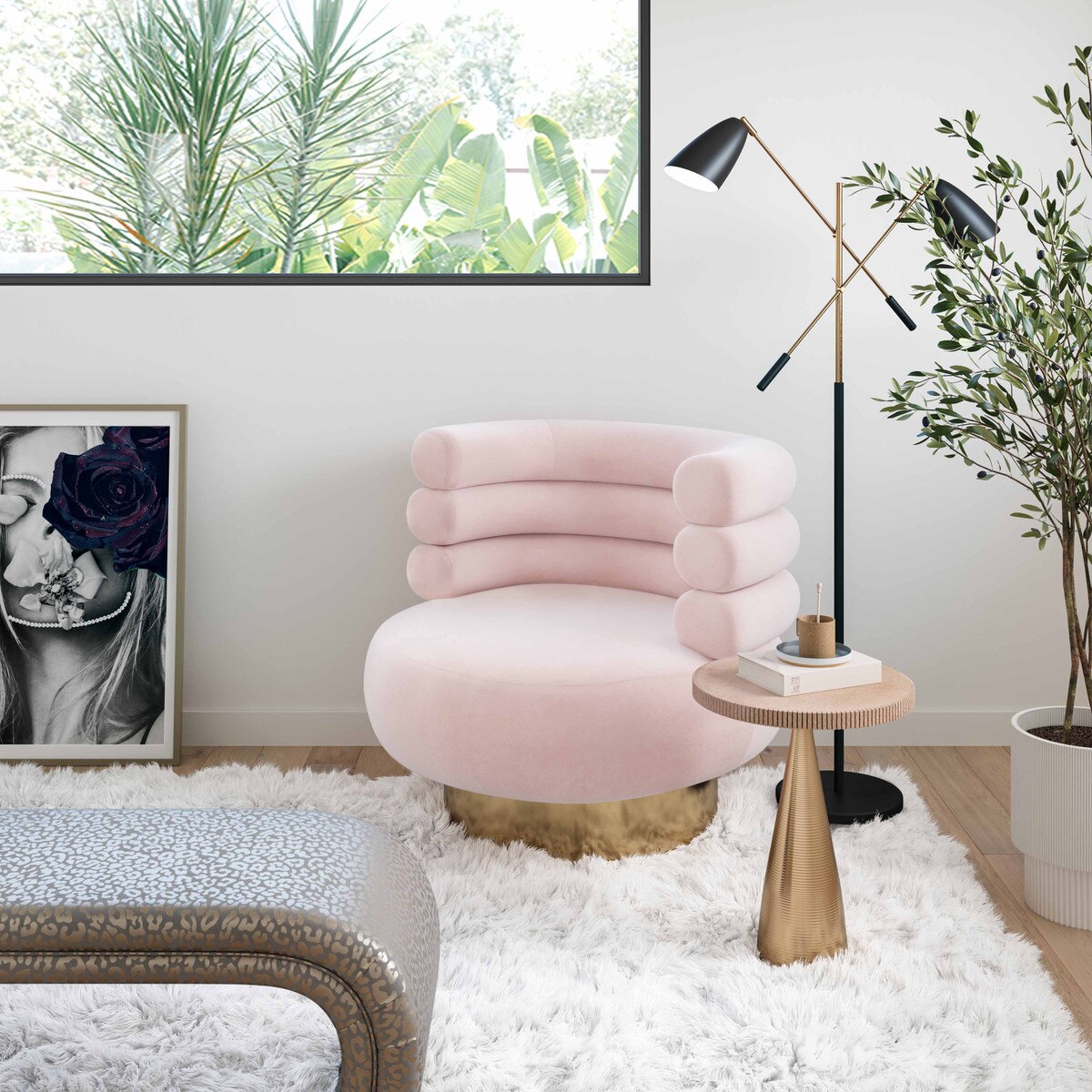 Chaise pivotante en velours Naomi Blush