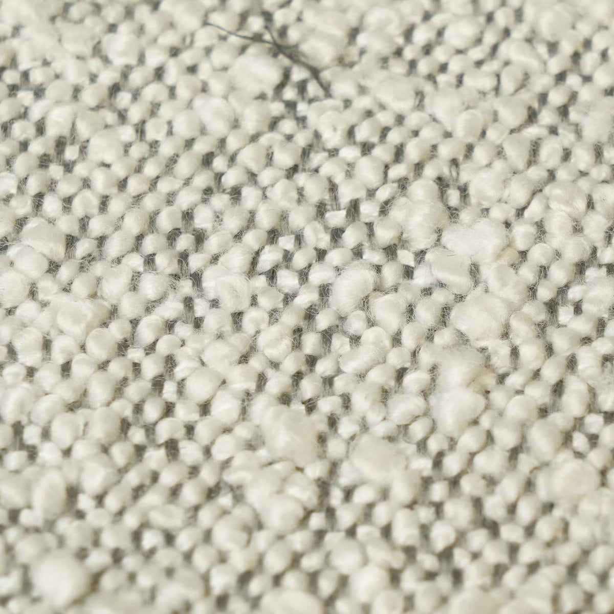 Fauteuil d'appoint Senna en boucle gris moucheté