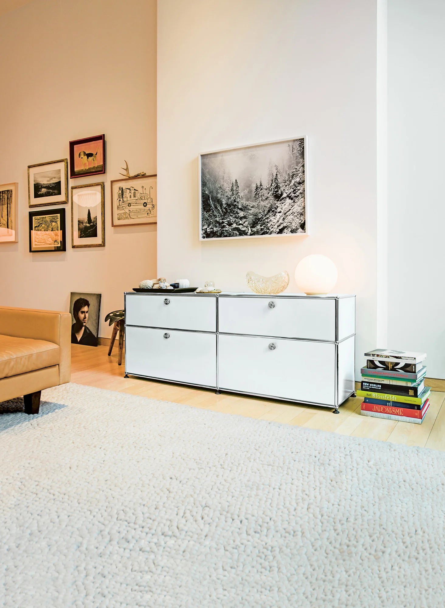 USM Haller Mid-Credenza