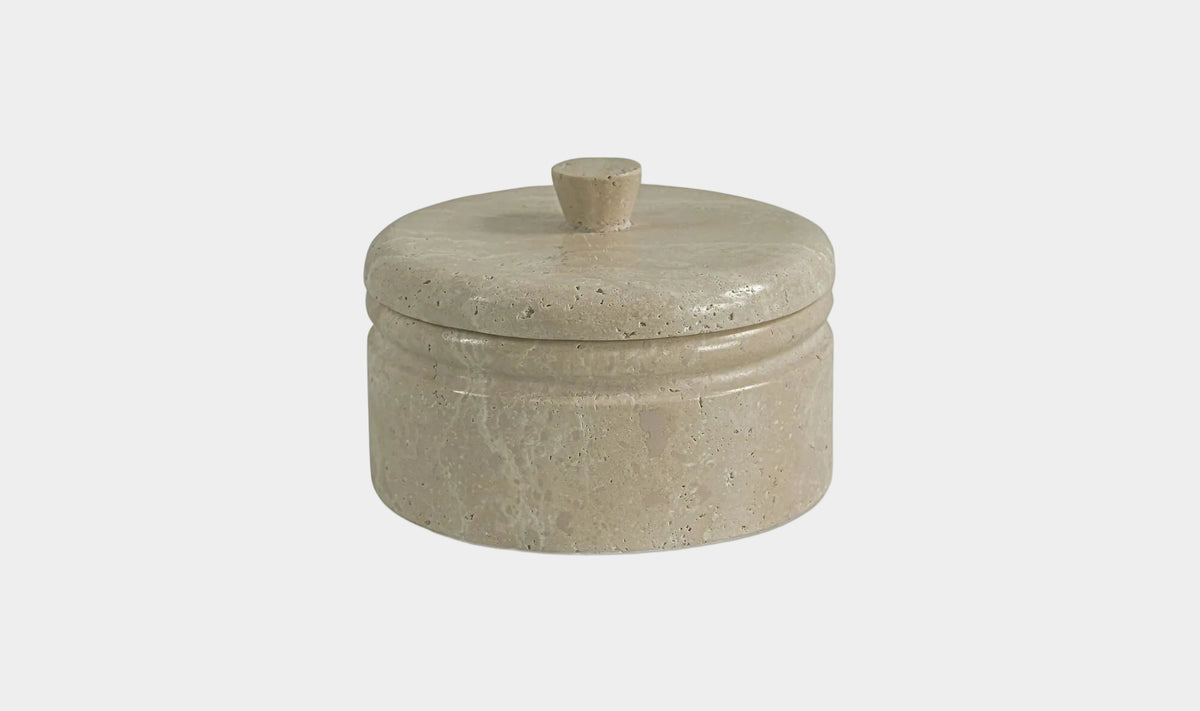 Valencia Round Box