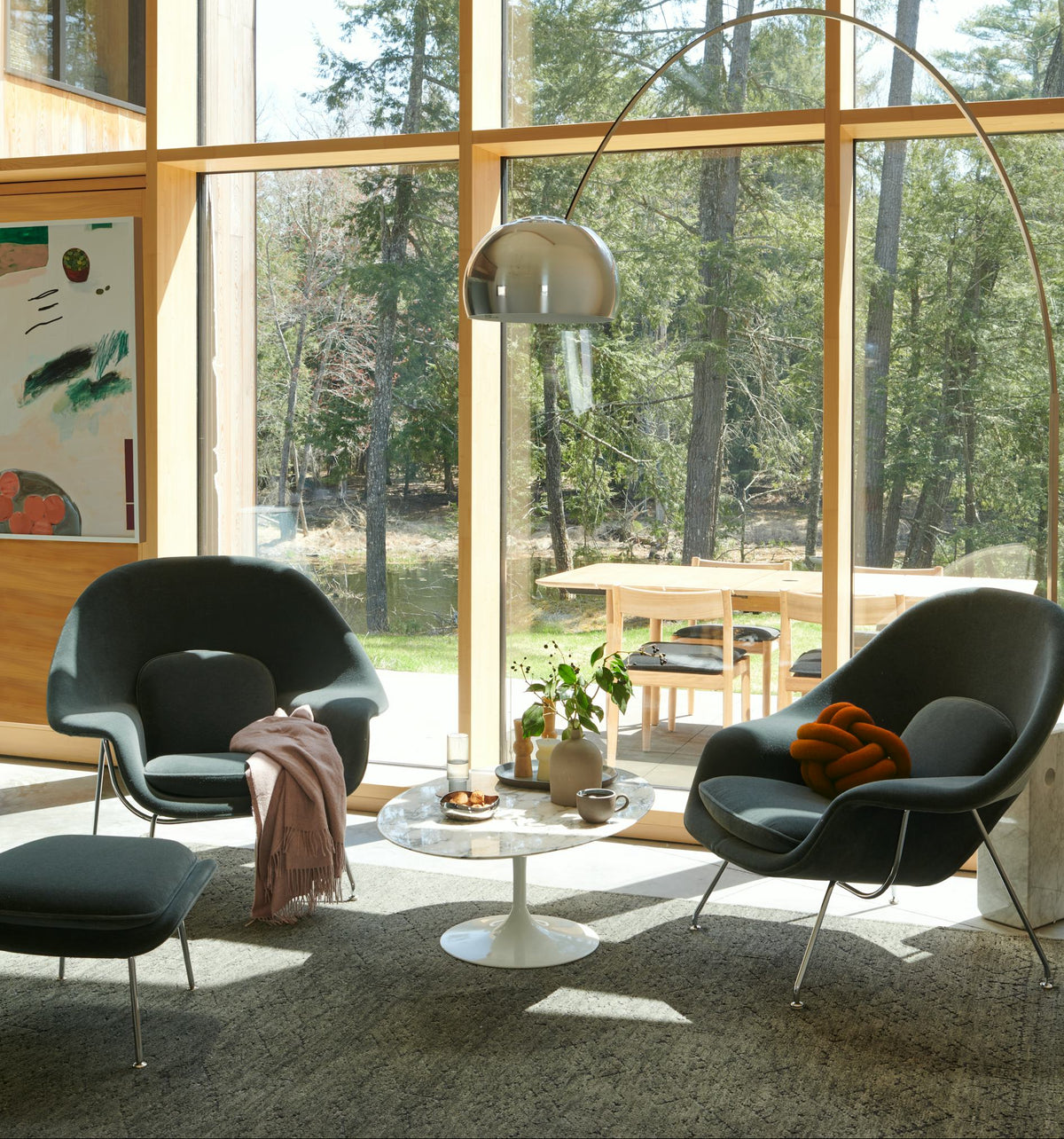 Womb Lounge Chair And Ottoman