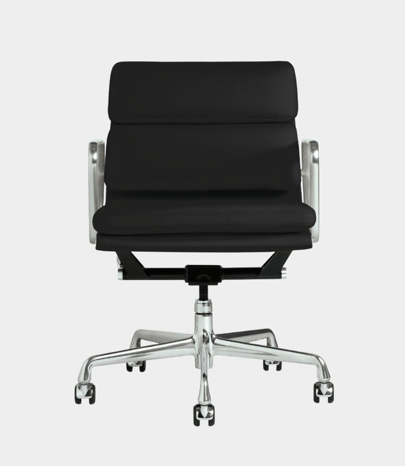 Eames Soft Pad Office Chair - Low Back