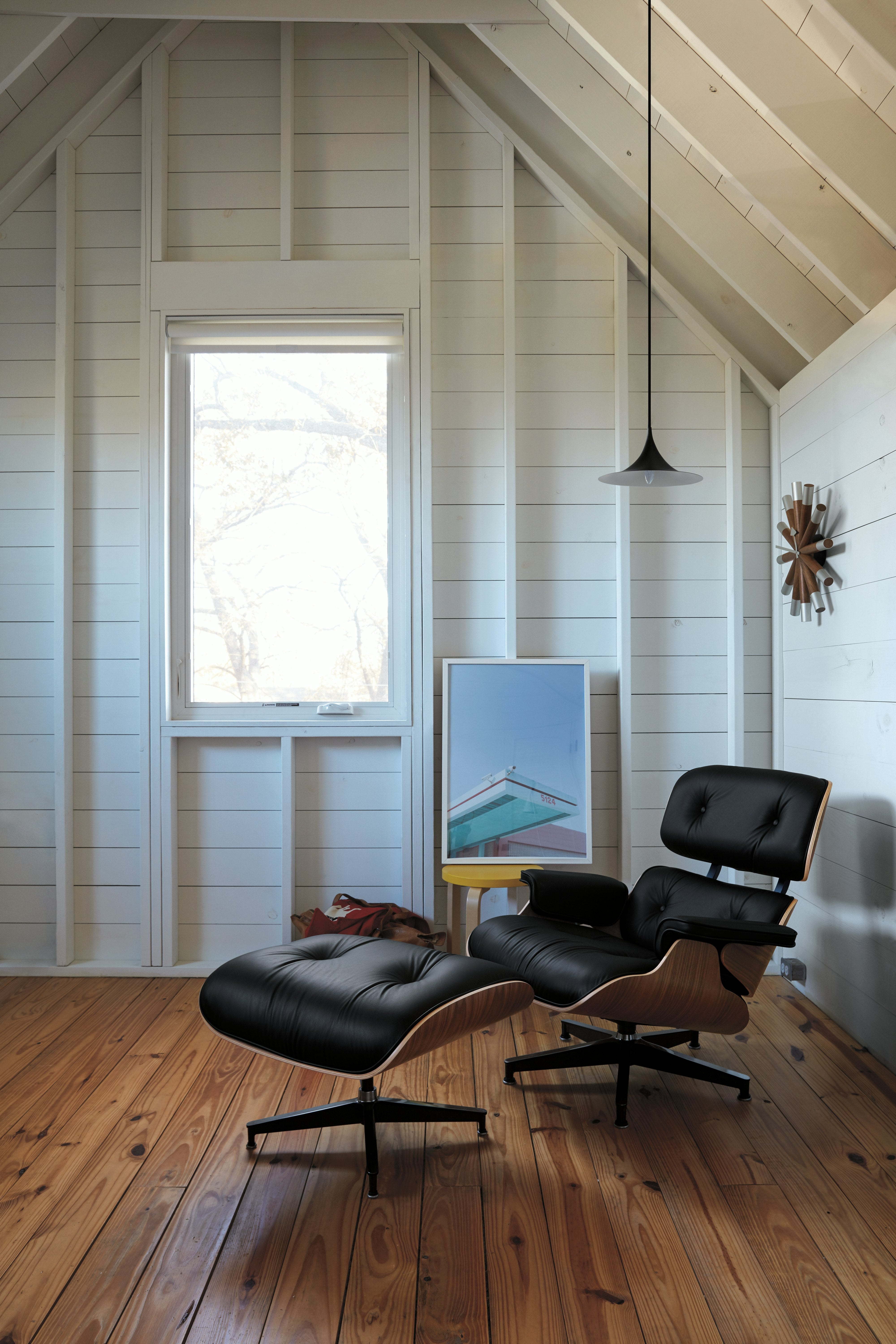 Eames Lounge Chair And Ottoman - Standard Version