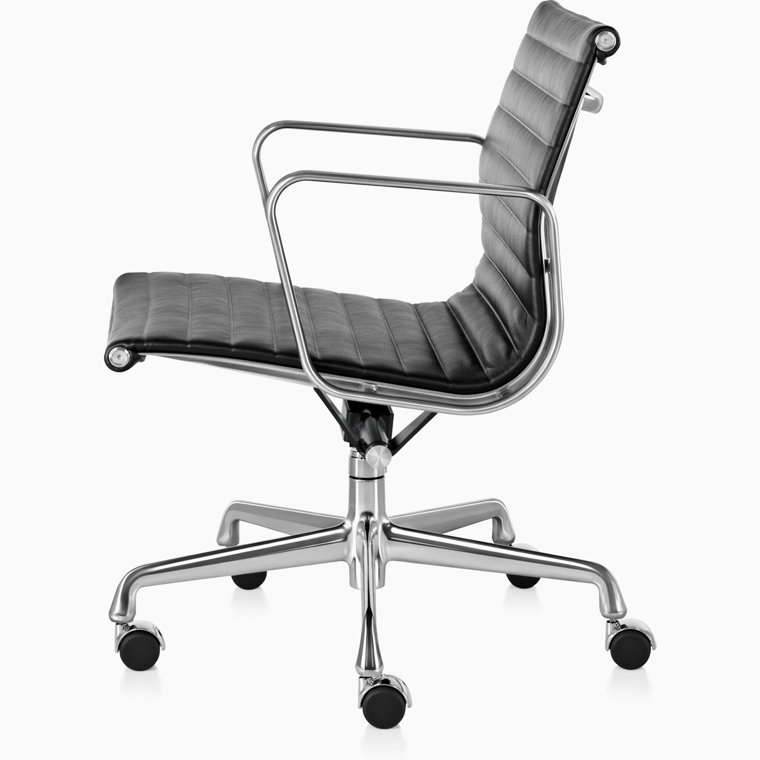 Chaise de direction Eames Aluminum Group - Dossier bas