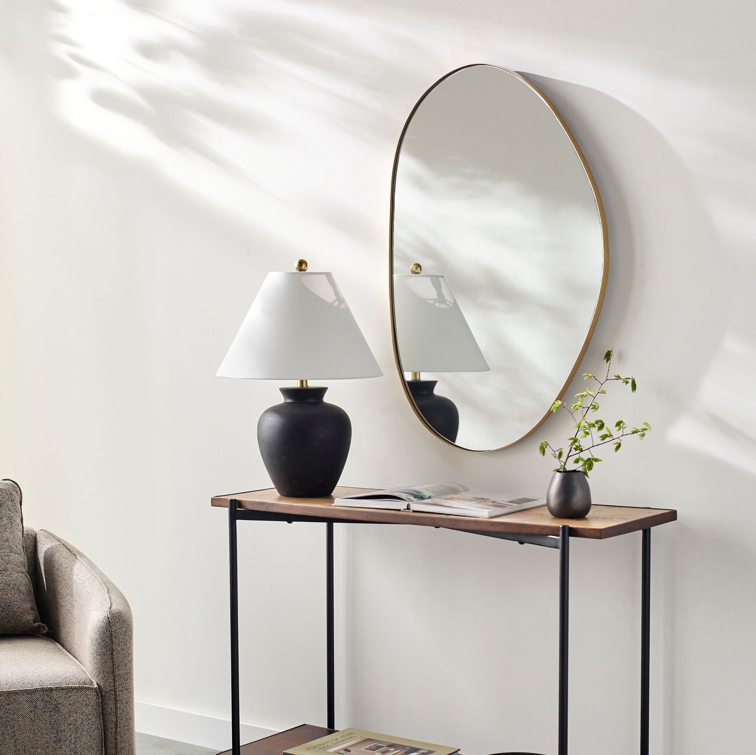Aamnah Accent Mirror