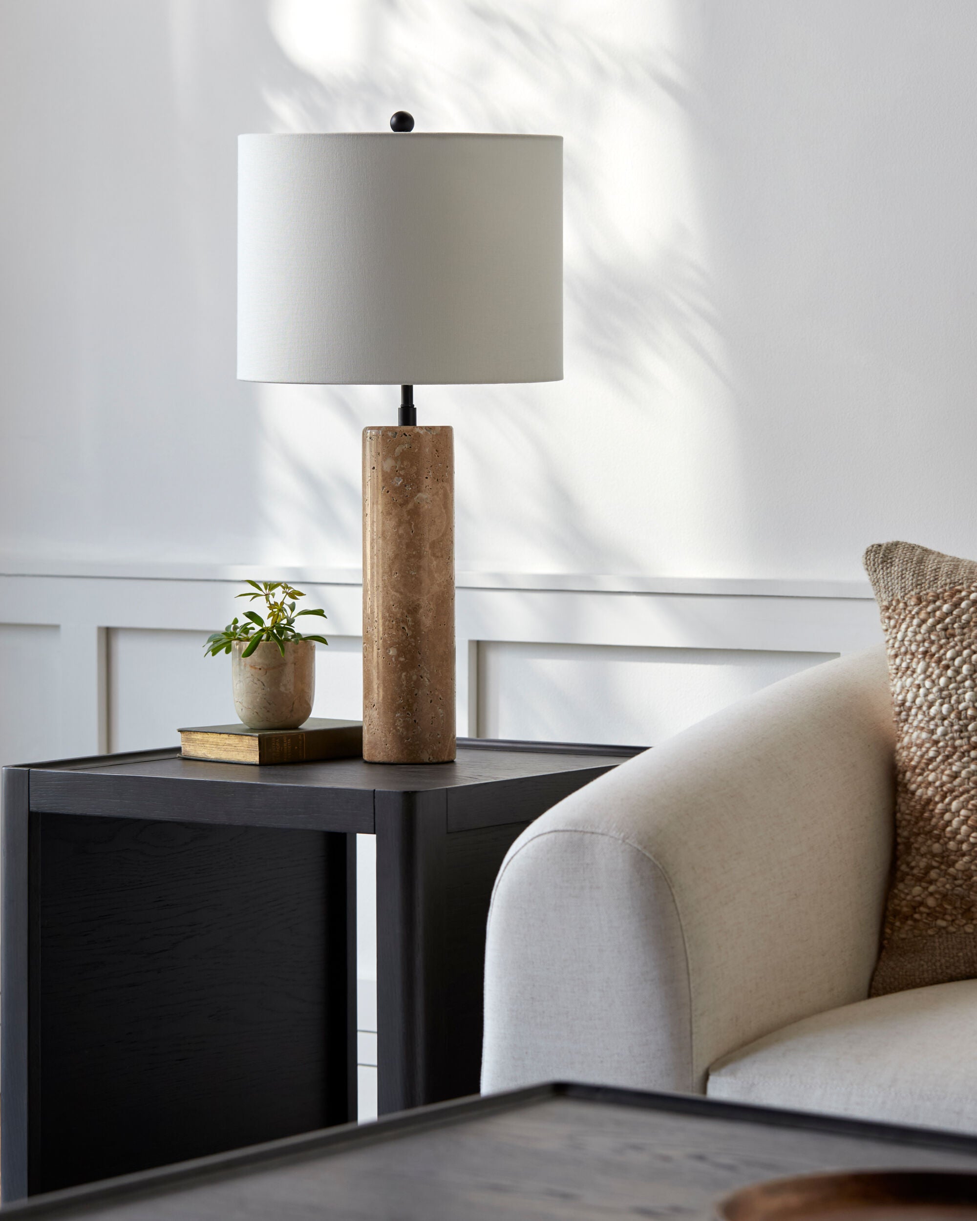 Aurembra Accent Table Lamp