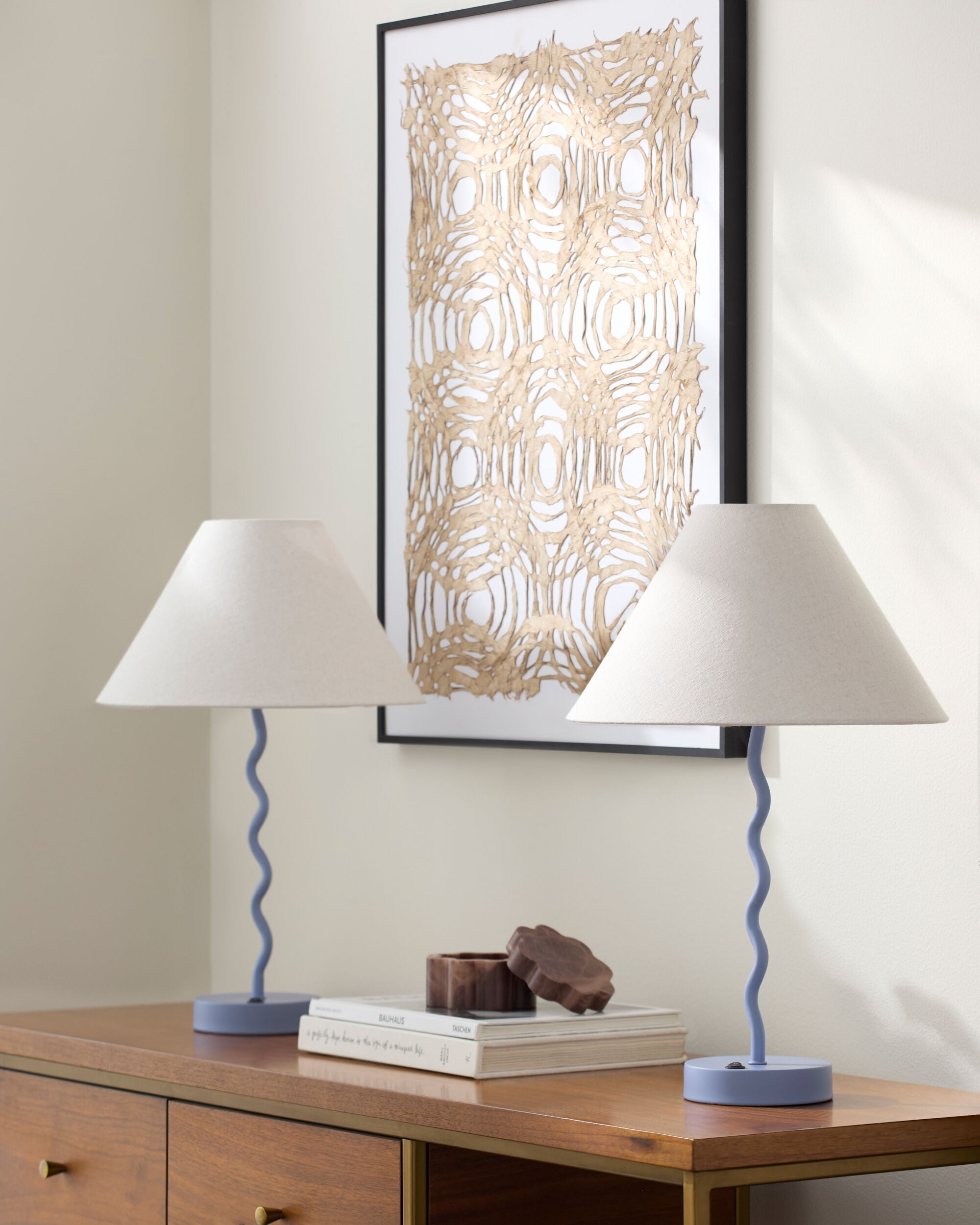 Begonia Accent Table Lamp