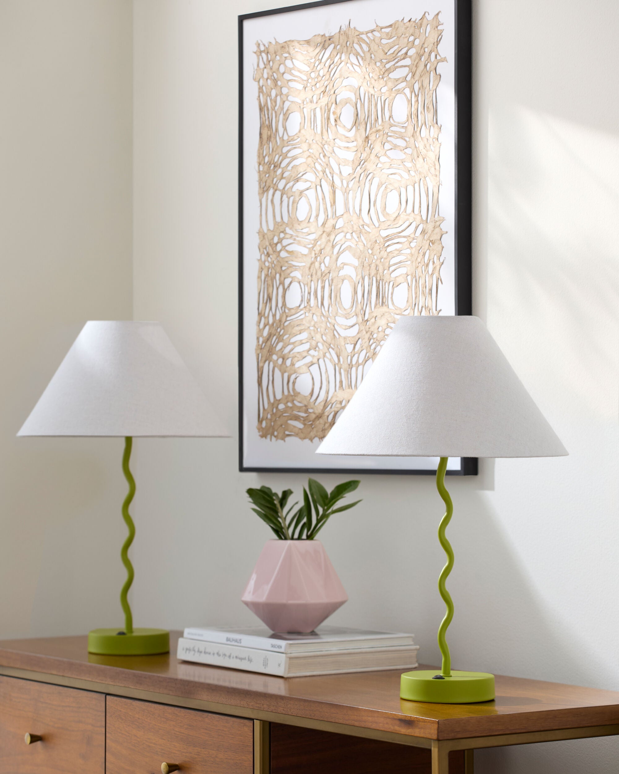 Begonia Accent Table Lamp