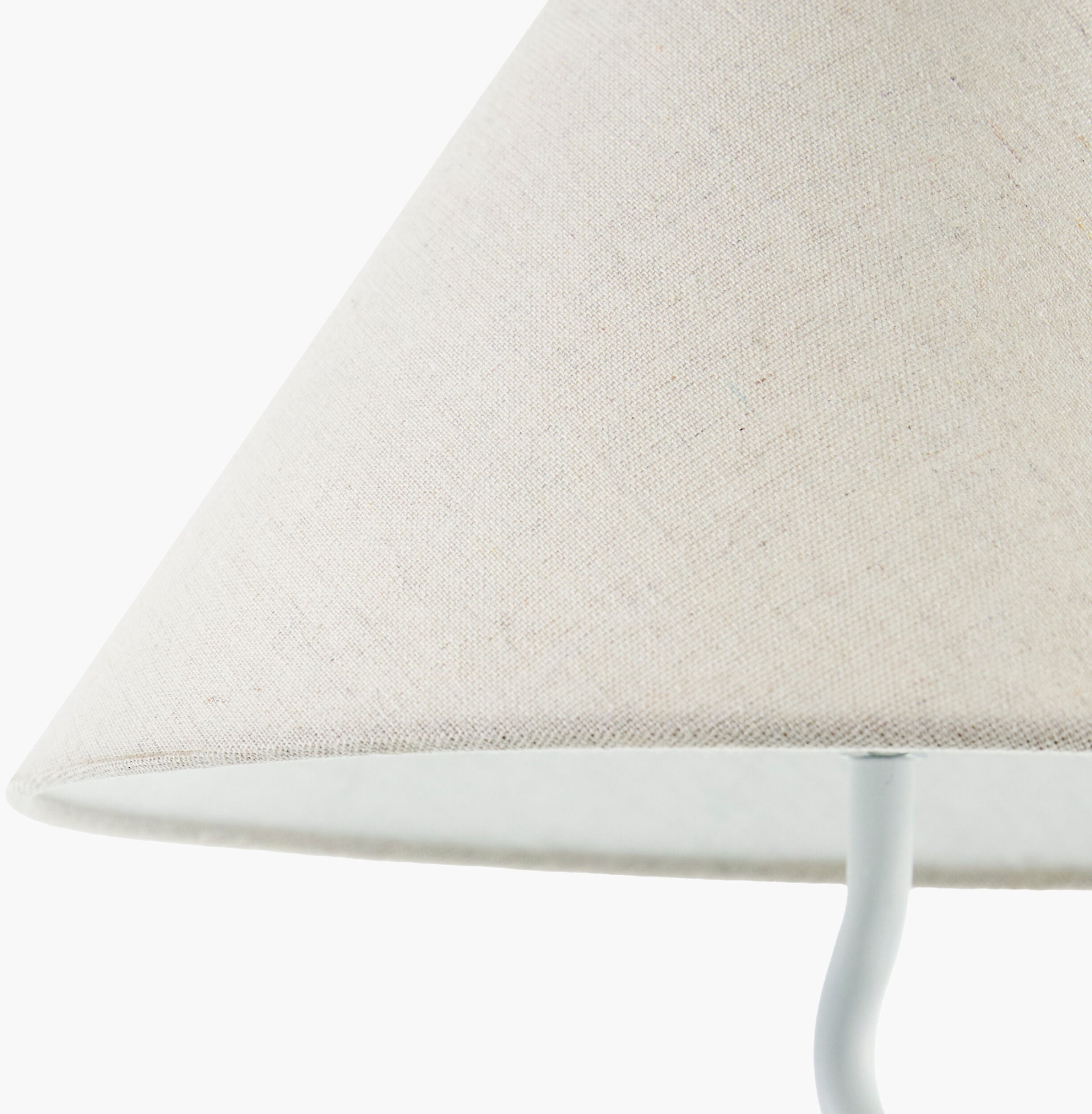 Begonia Accent Table Lamp