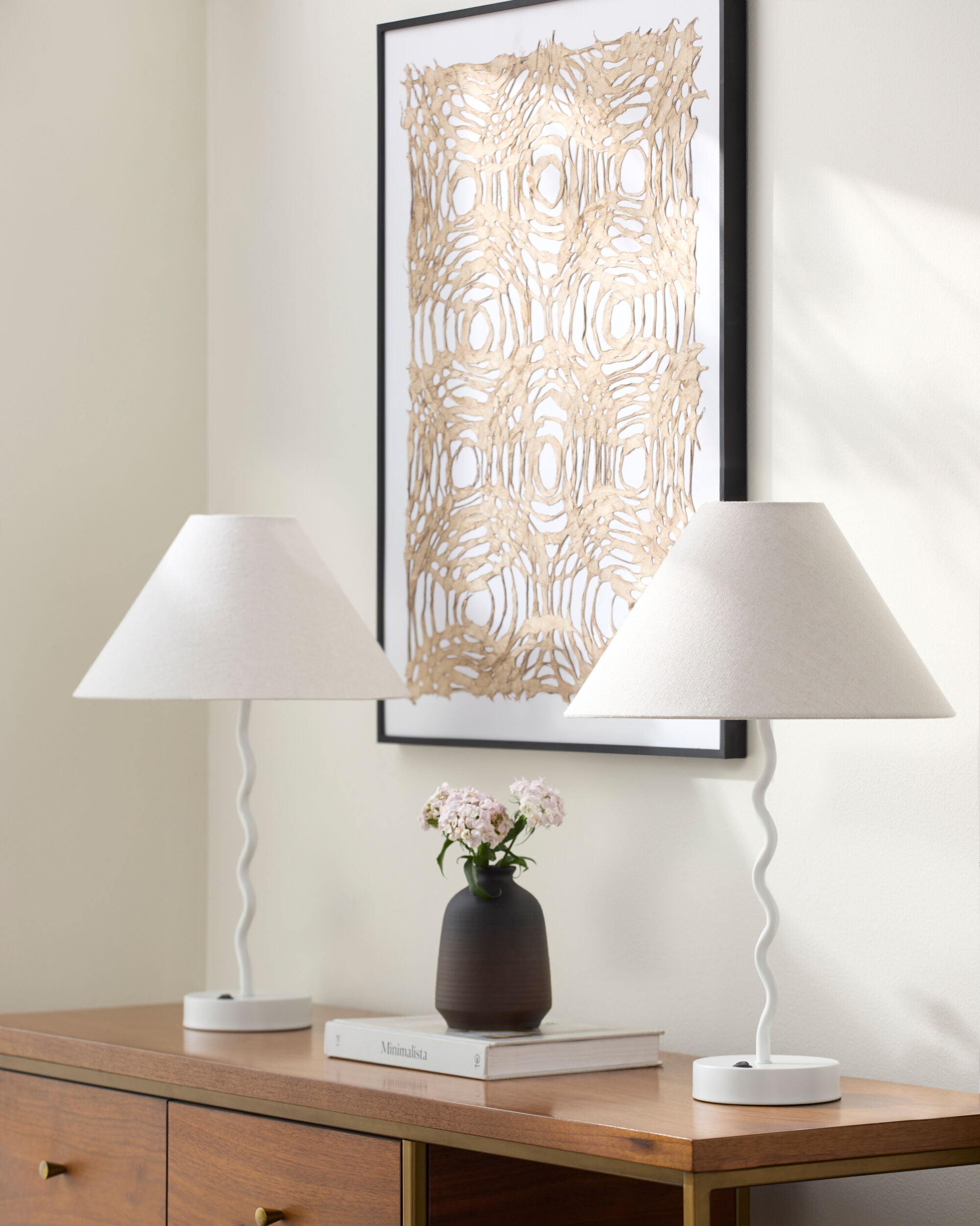 Begonia Accent Table Lamp